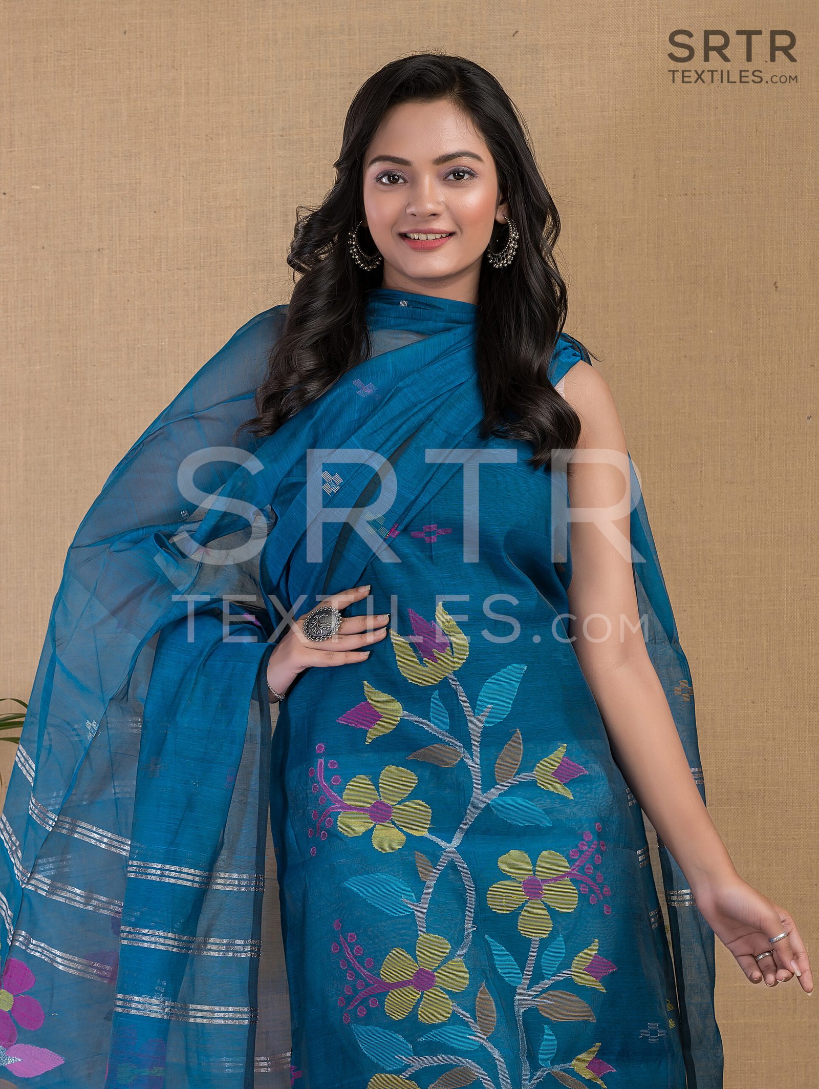 Muslin Unstitched Jamdani Suit – Elegant 2-Piece Set