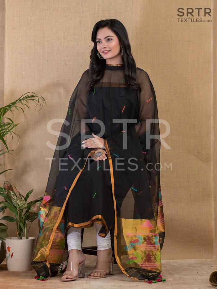 Muslin Unstitched Jamdani Suit – Elegant 2-Piece Set