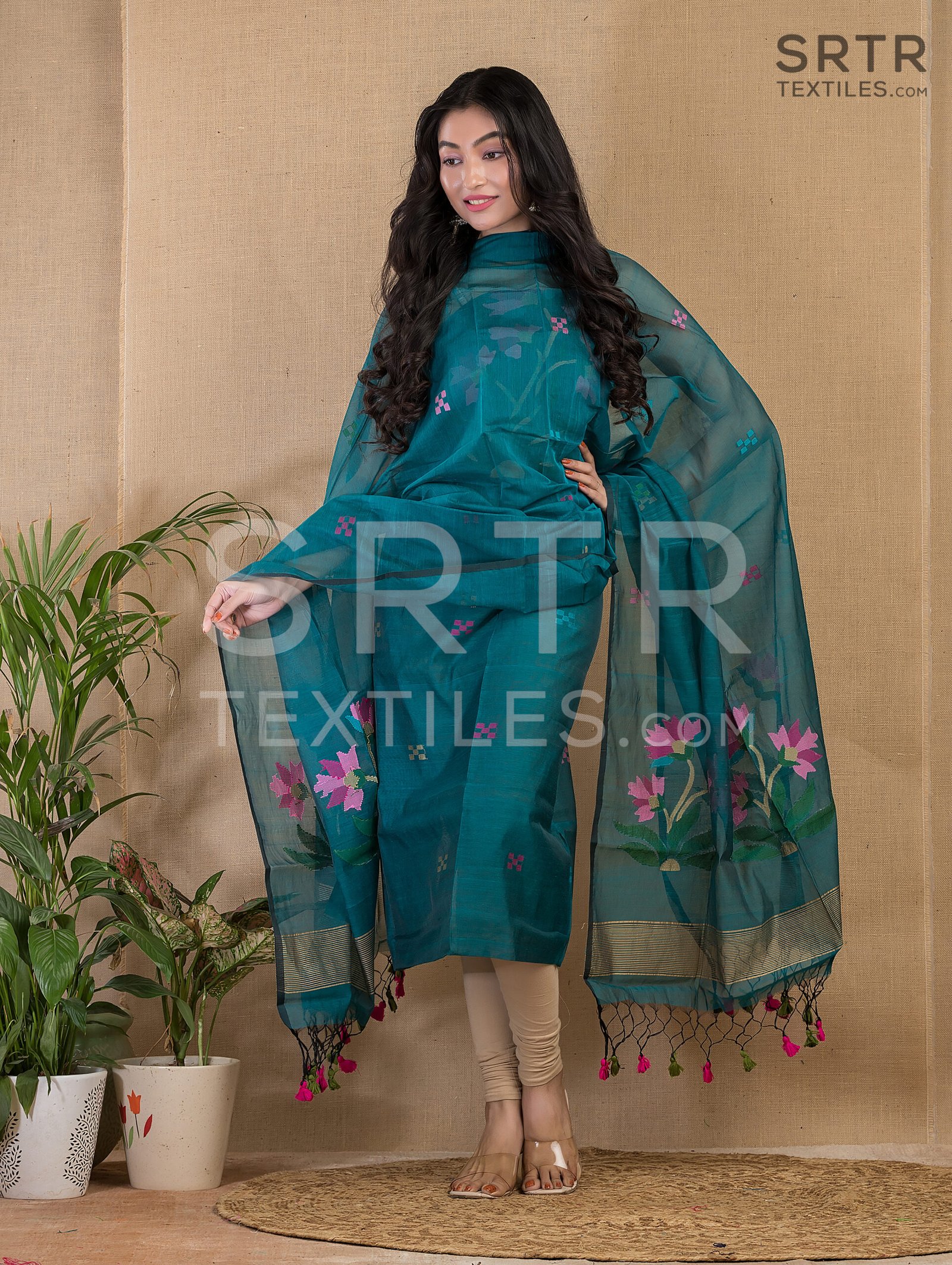 Muslin Unstitched Jamdani Suit – Elegant 2-Piece Set