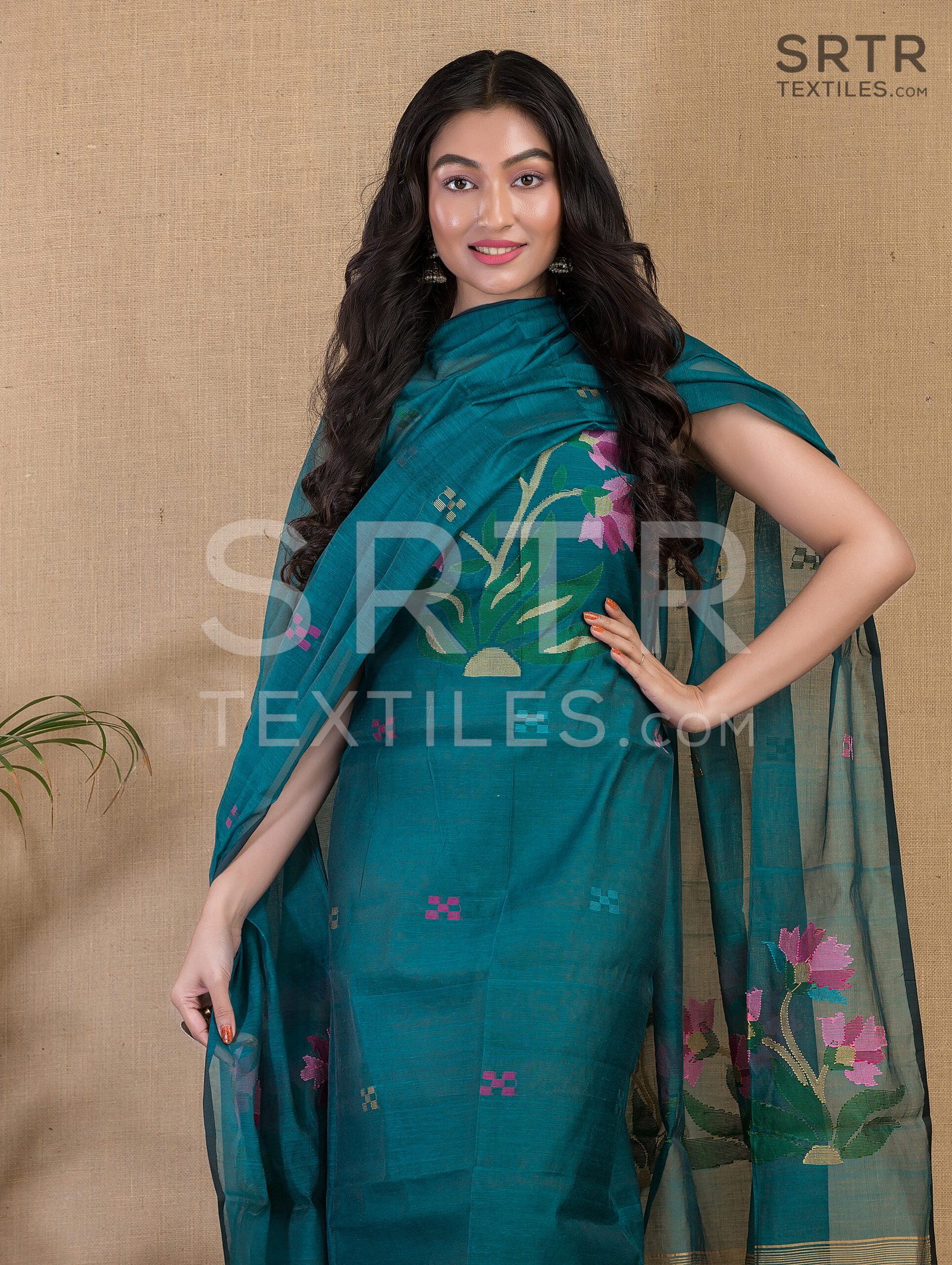 Muslin Unstitched Jamdani Suit – Elegant 2-Piece Set - Image 2