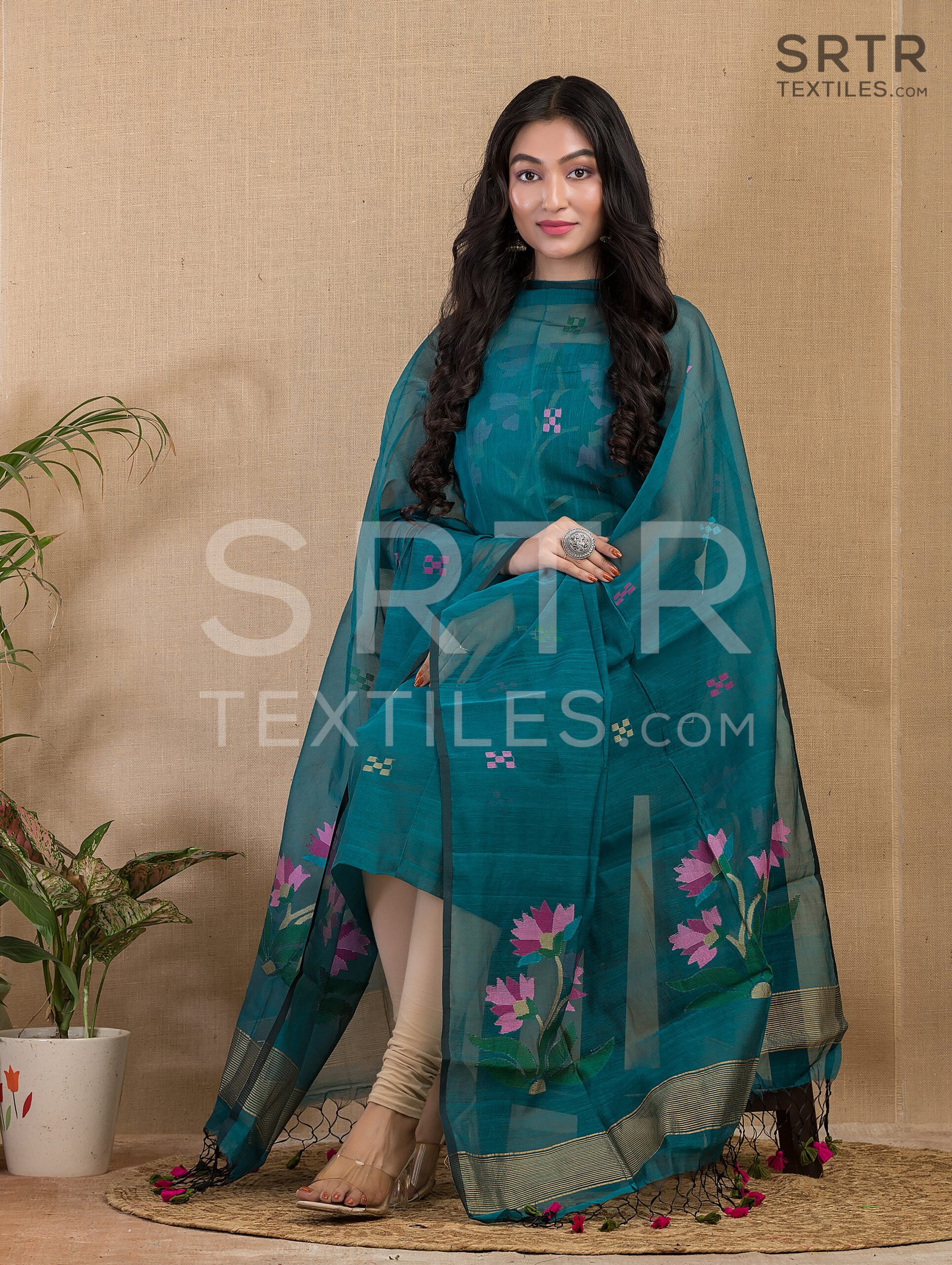 Muslin Unstitched Jamdani Suit – Elegant 2-Piece Set