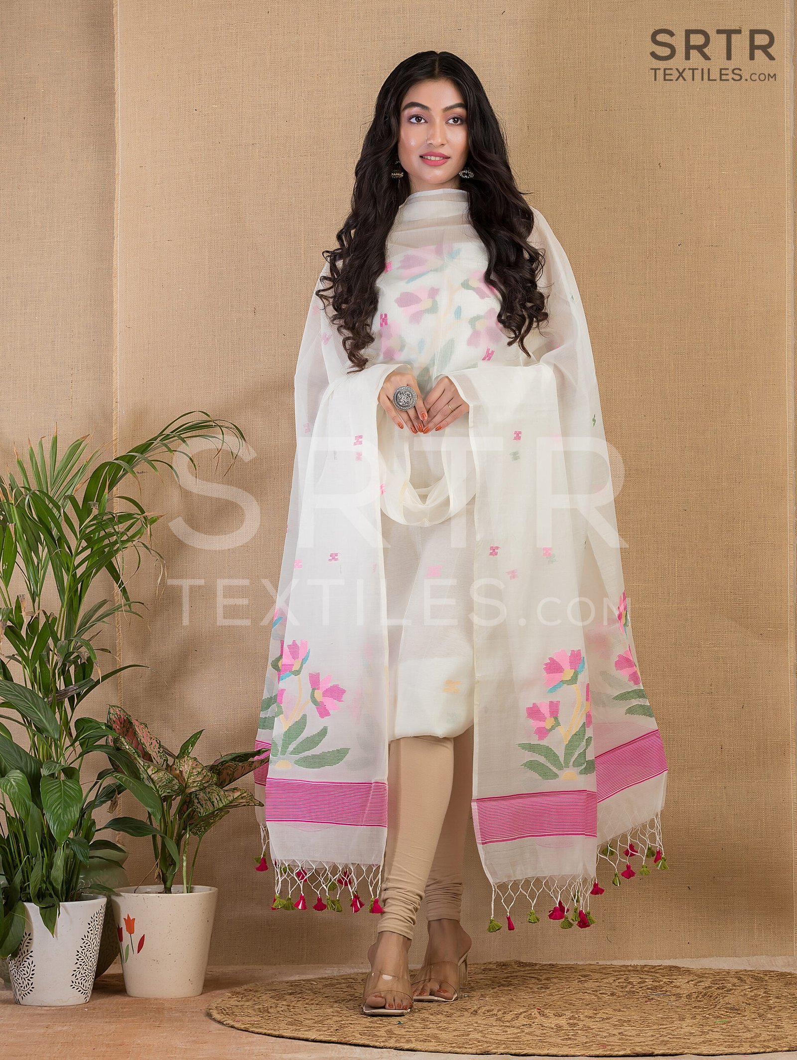 Muslin Unstitched Jamdani Suit – Elegant 2-Piece Set - Image 3
