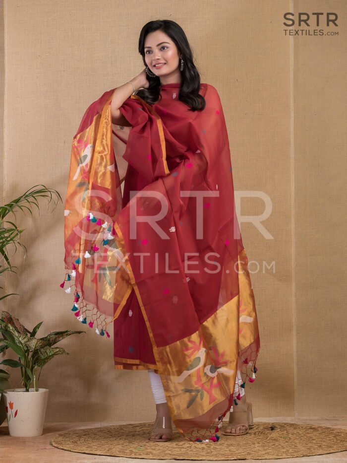 Muslin Unstitched Jamdani Suit – Elegant 2-Piece Set