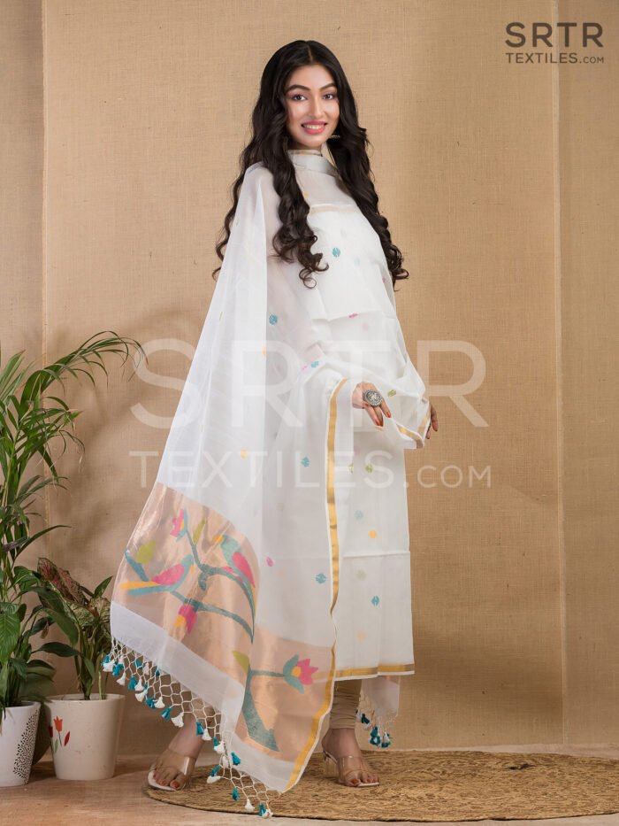 Muslin Unstitched Jamdani Suit – Elegant 2-Piece Set