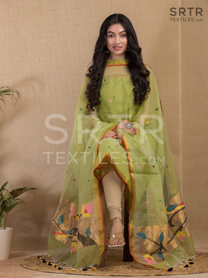 Muslin Unstitched Jamdani Suit – Elegant 2-Piece Set