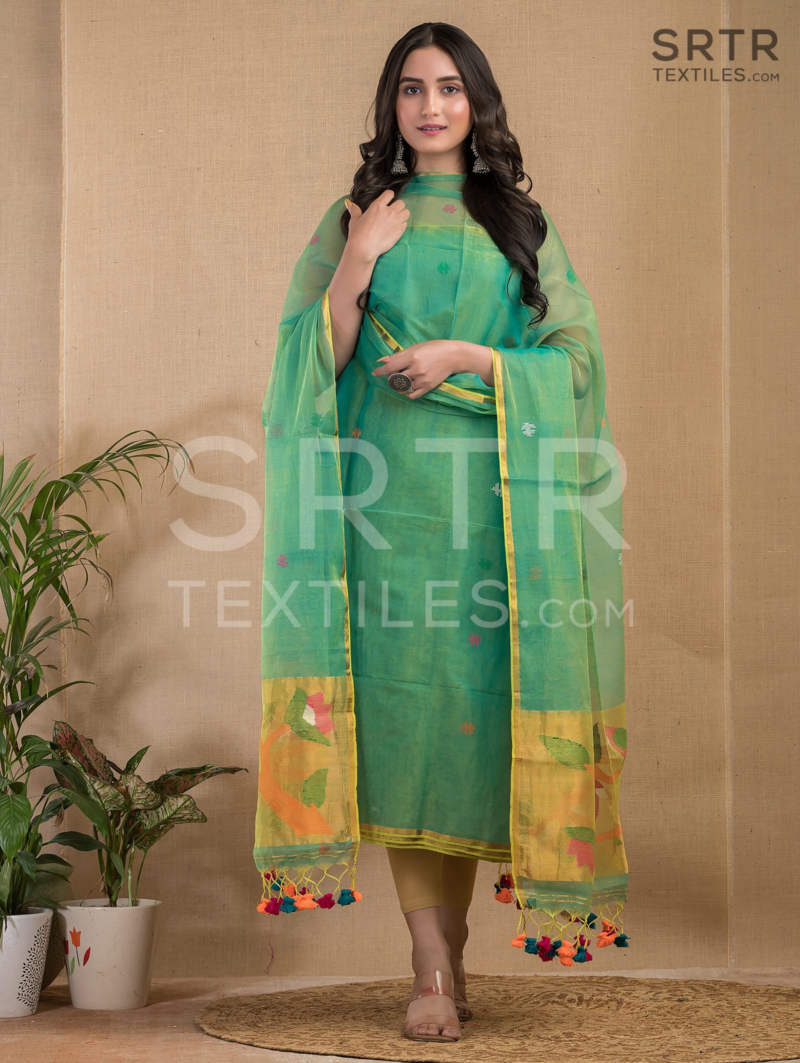 Muslin Unstitched Jamdani Suit – Elegant 2-Piece Set - Image 3