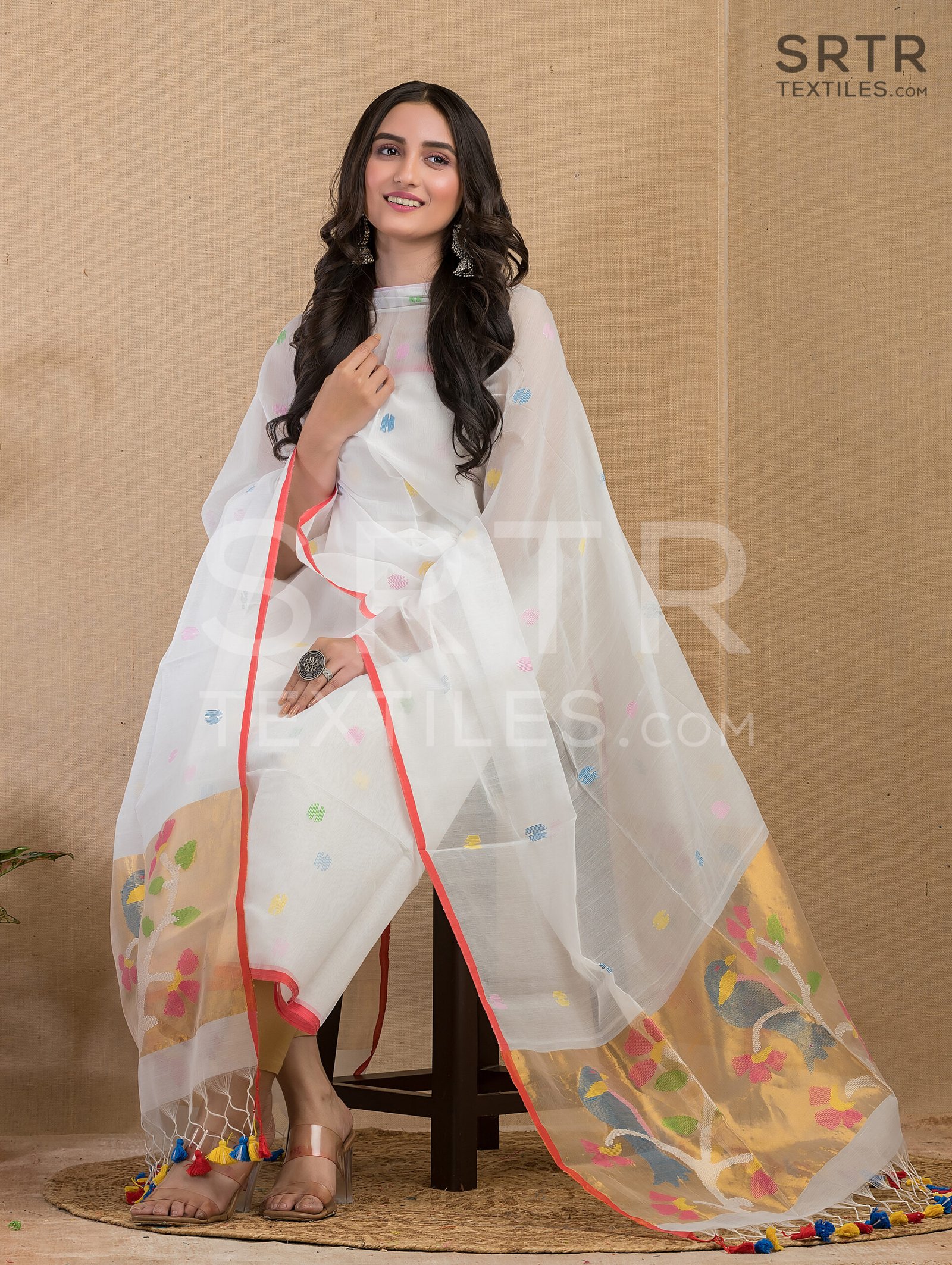 Muslin Unstitched Jamdani Suit – Elegant 2-Piece Set