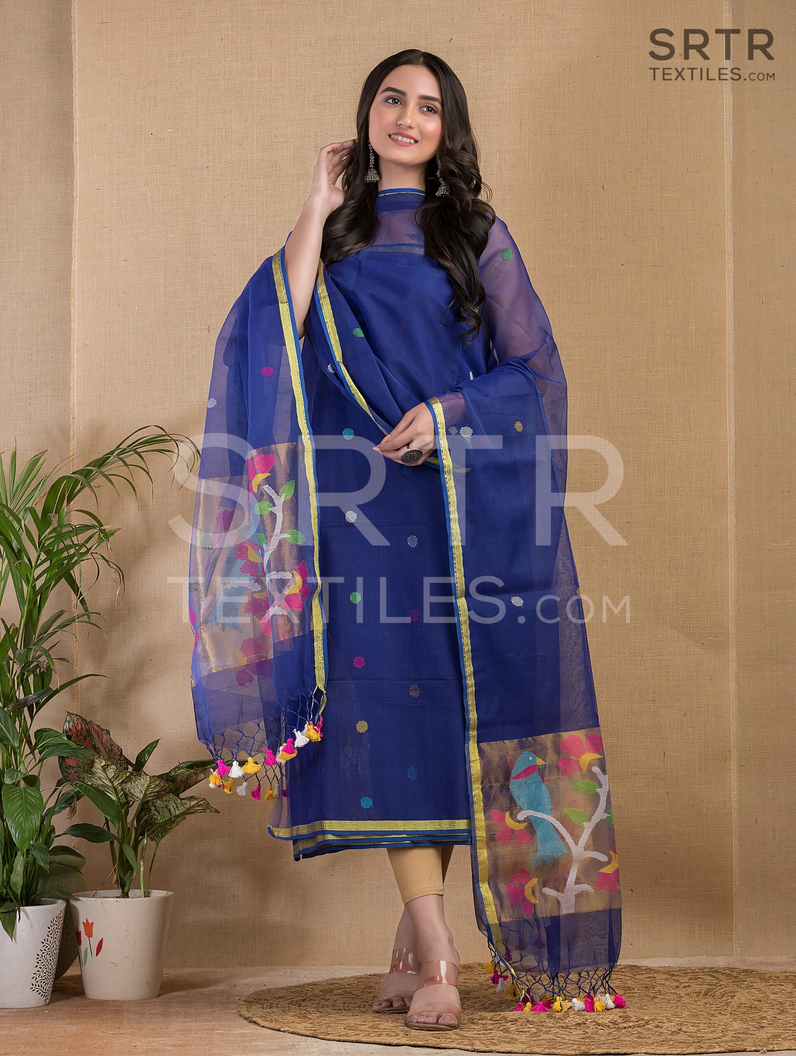 Muslin Unstitched Jamdani Suit – Elegant 2-Piece Set