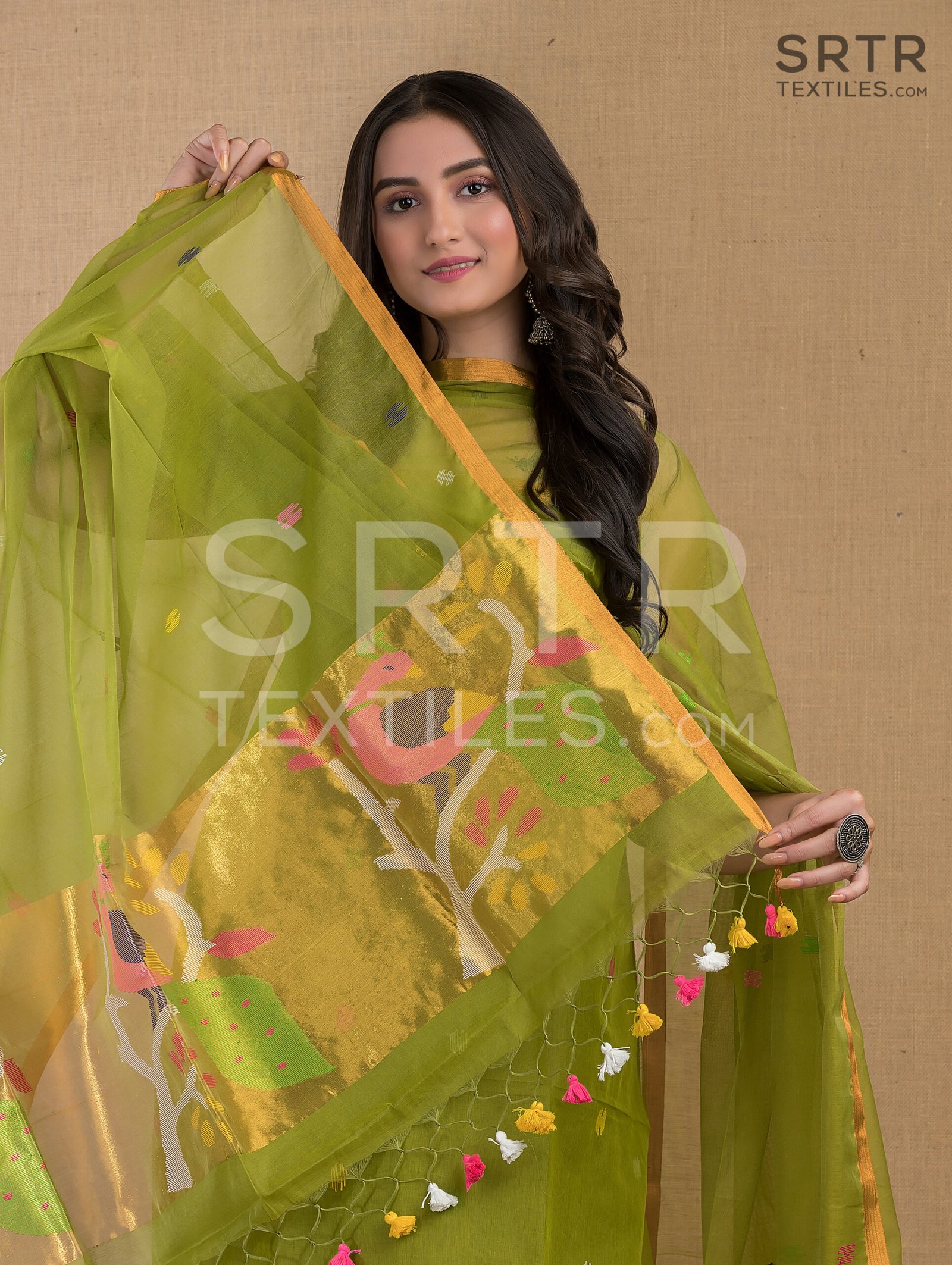 Muslin Unstitched Jamdani Suit – Elegant 2-Piece Set