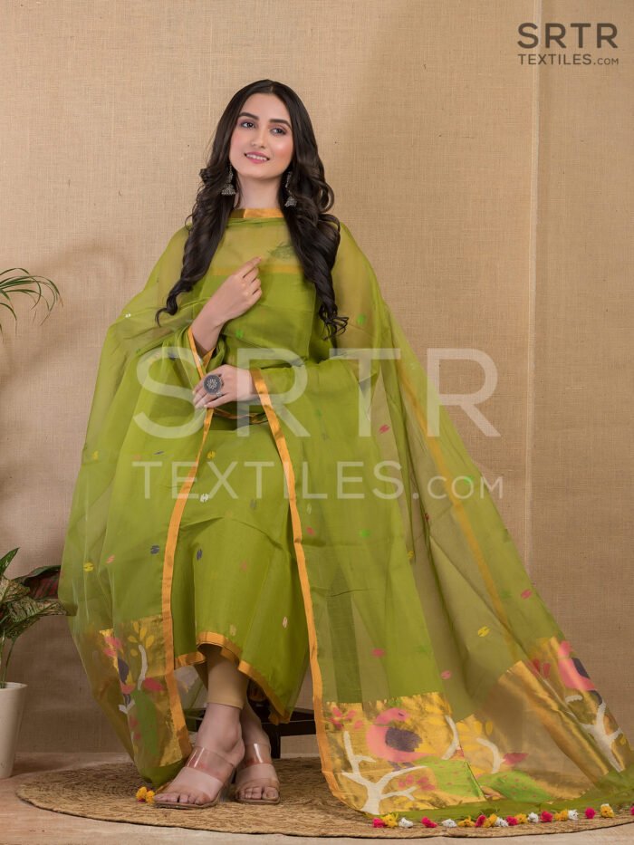 Muslin Unstitched Jamdani Suit – Elegant 2-Piece Set