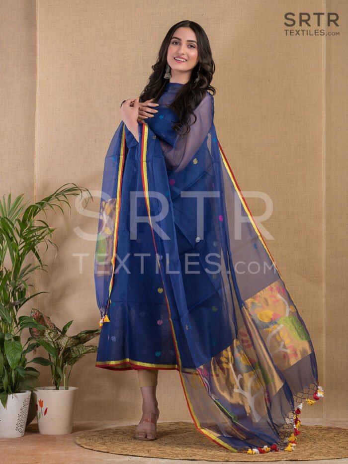 Alternative view of Muslin Unstitched Jamdani Suit – Elegant 2-Piece Set