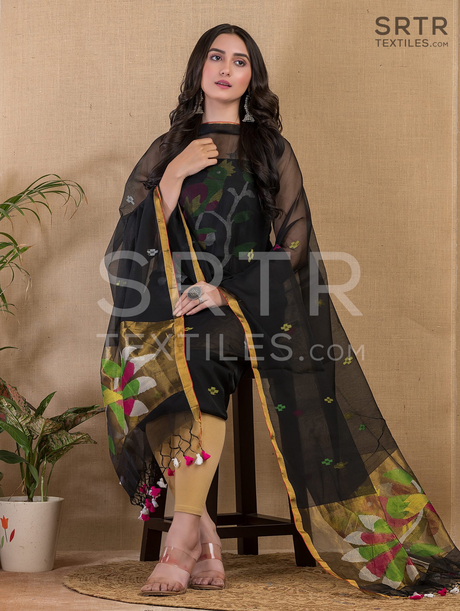 Muslin Unstitched Jamdani Suit – Elegant 2-Piece Set - Image 3