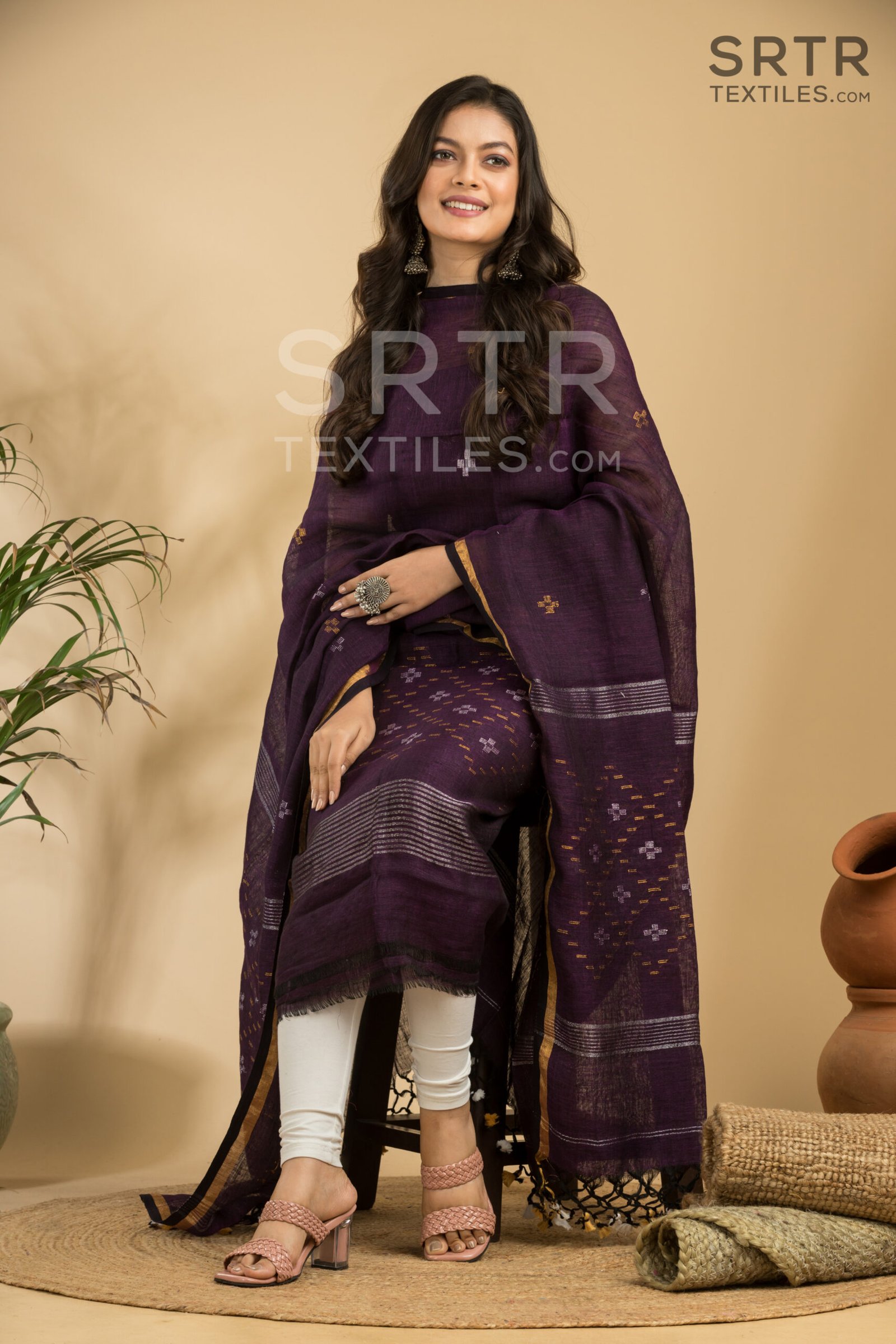 Pure Linen Unstitched Jamdani Suit – Elegant 2-Piece Set - Image 4