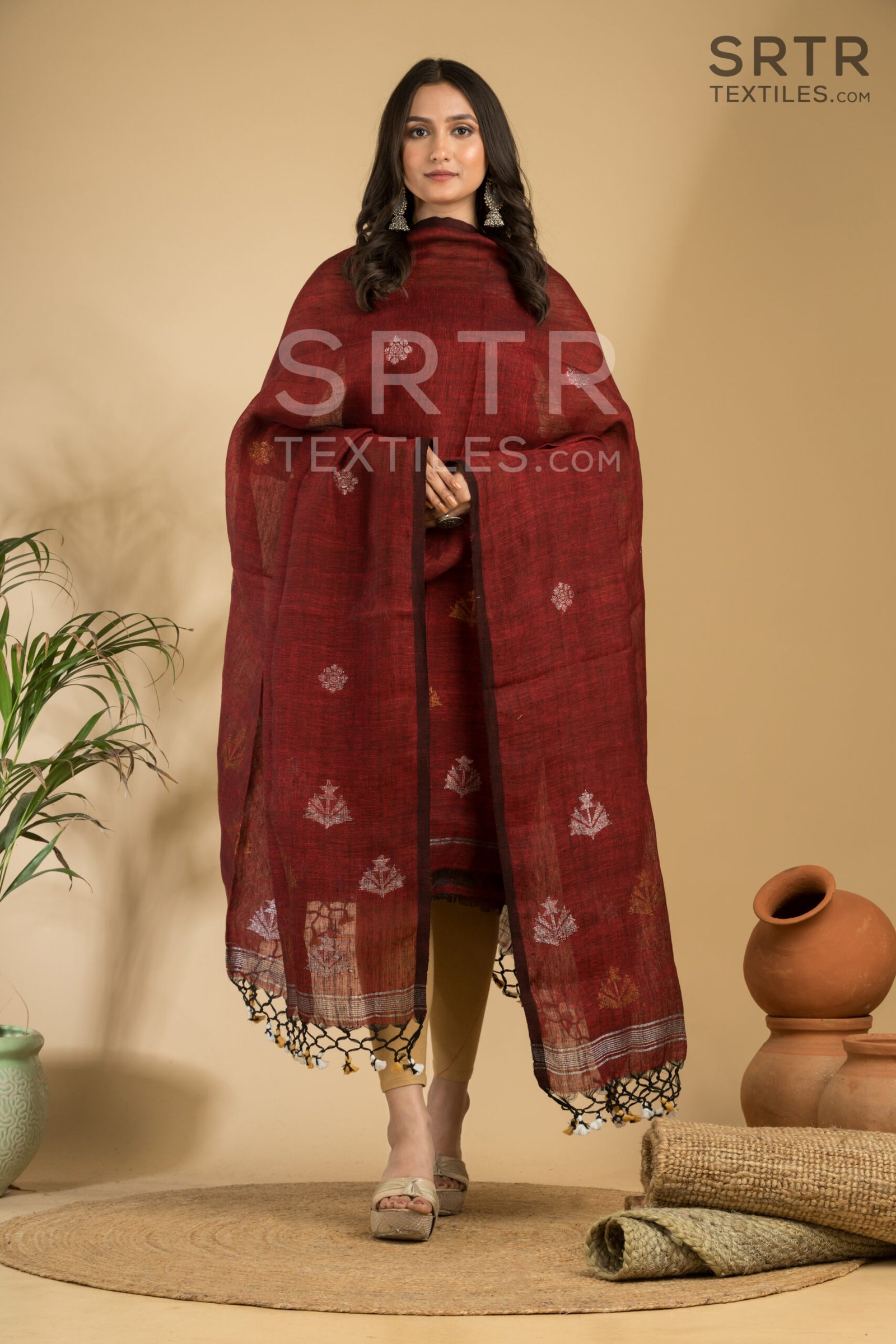 Pure Linen Unstitched Jamdani Suit – Elegant 2-Piece Set - Image 3