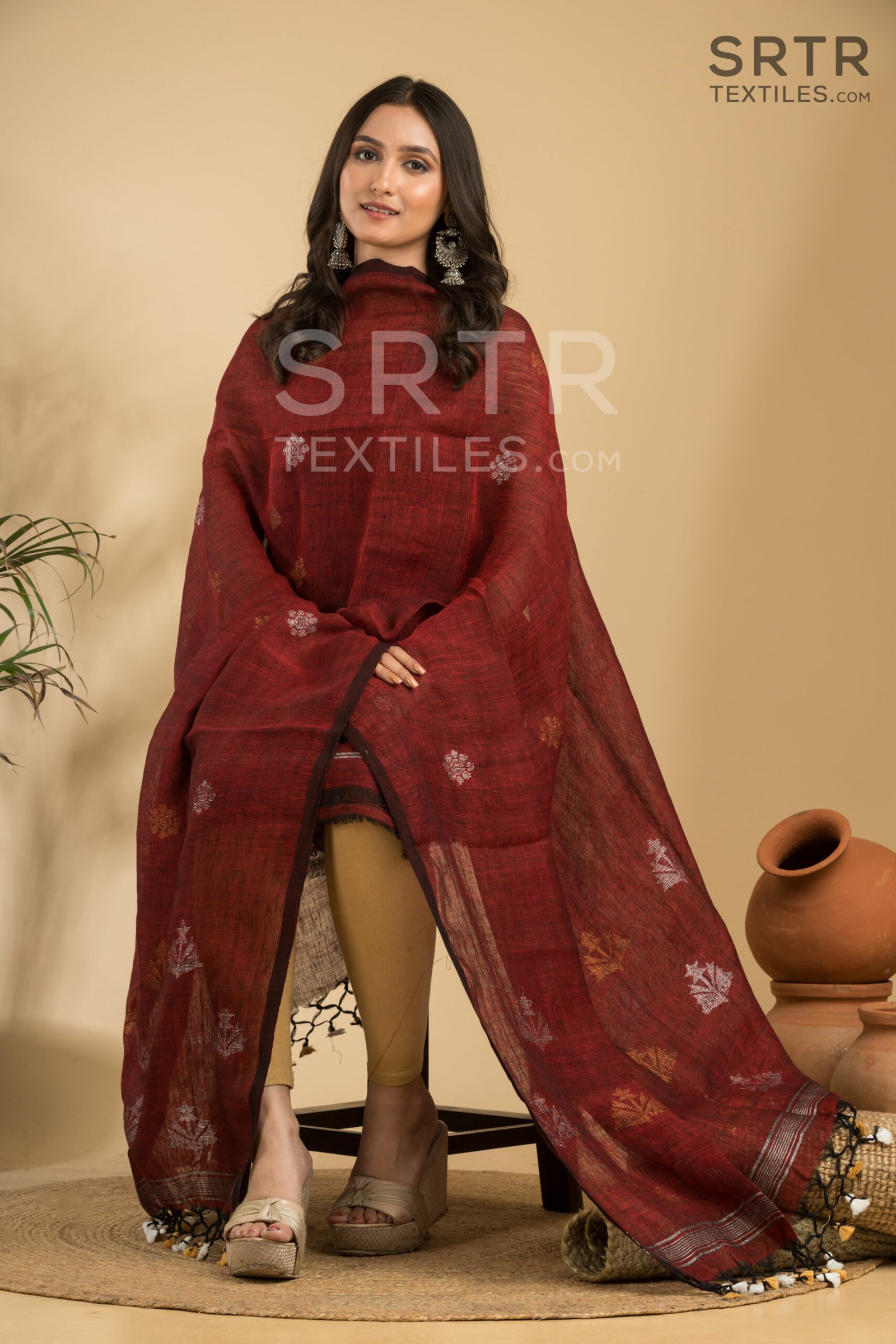 Pure Linen Unstitched Jamdani Suit – Elegant 2-Piece Set - Image 4