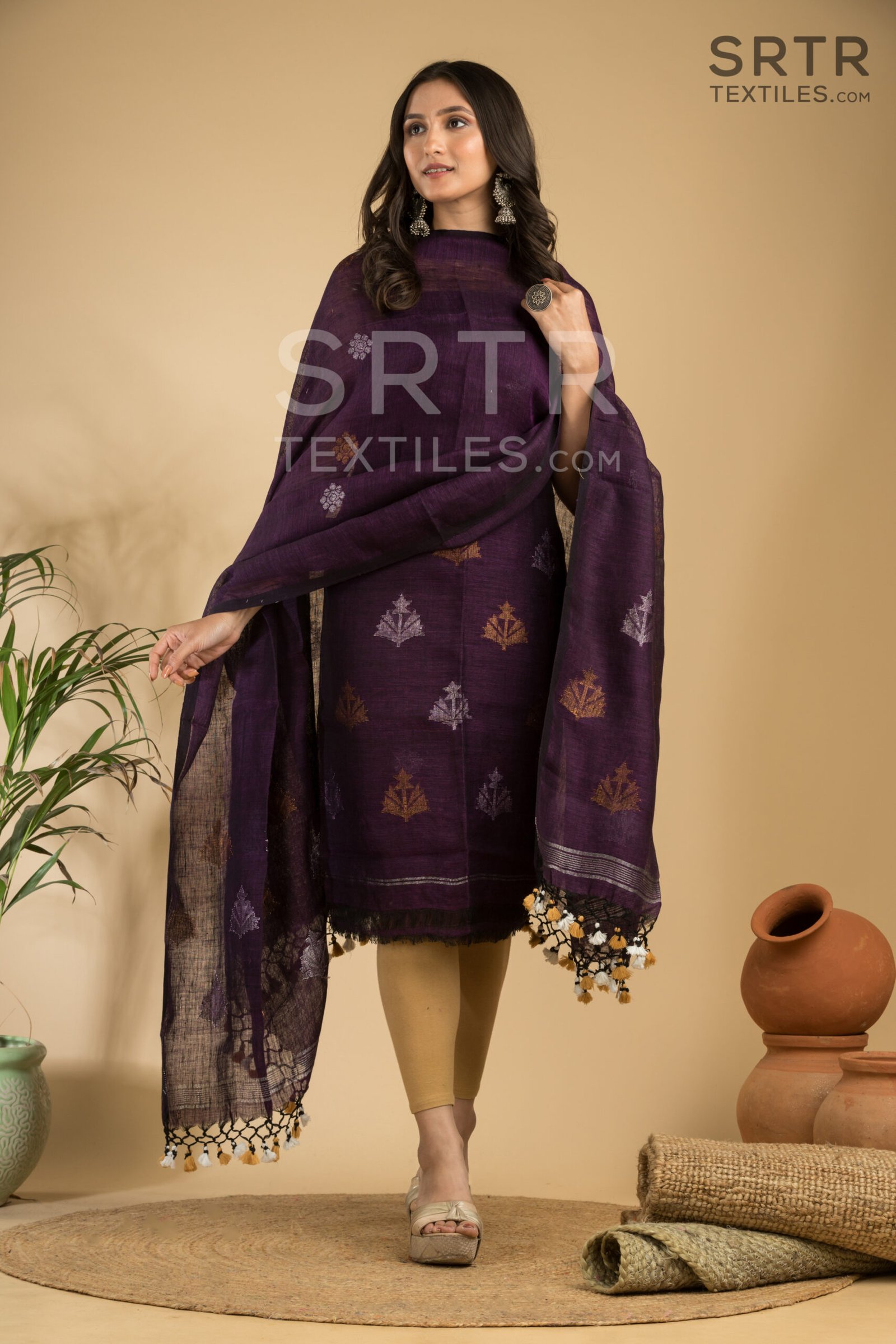 Pure Linen Unstitched Jamdani Suit – Elegant 2-Piece Set - Image 2