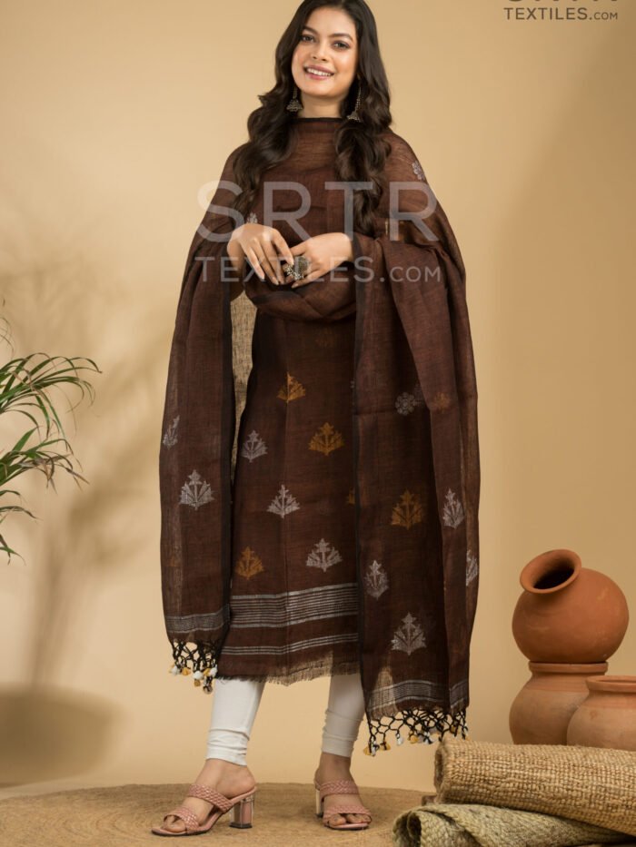 Alternative view of Pure Linen Unstitched Jamdani Suit – Elegant 2-Piece Set