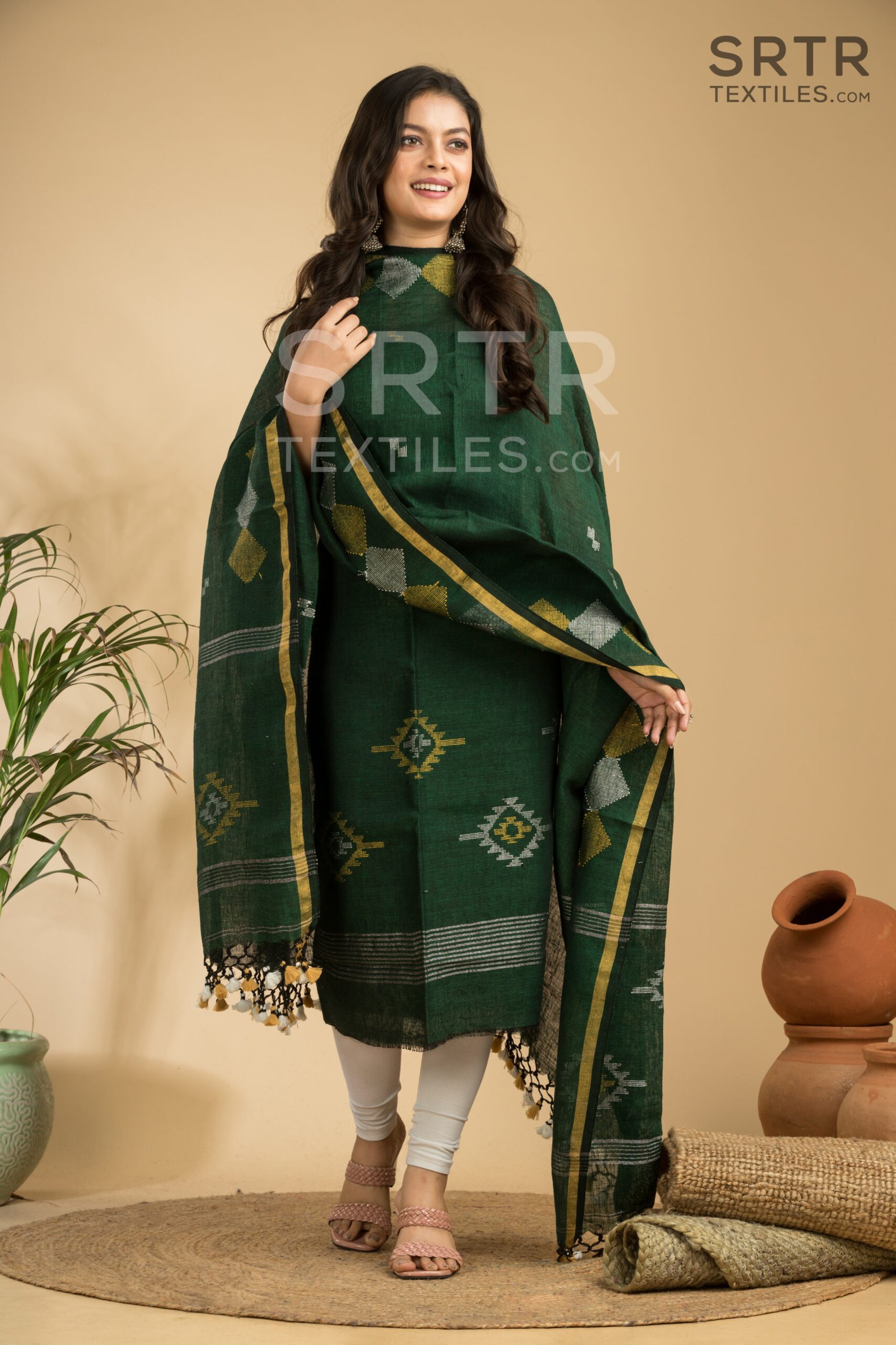 Bottle Green Handloom Linen Suit with Geometric Motifs– Elegant 2-Piece Set