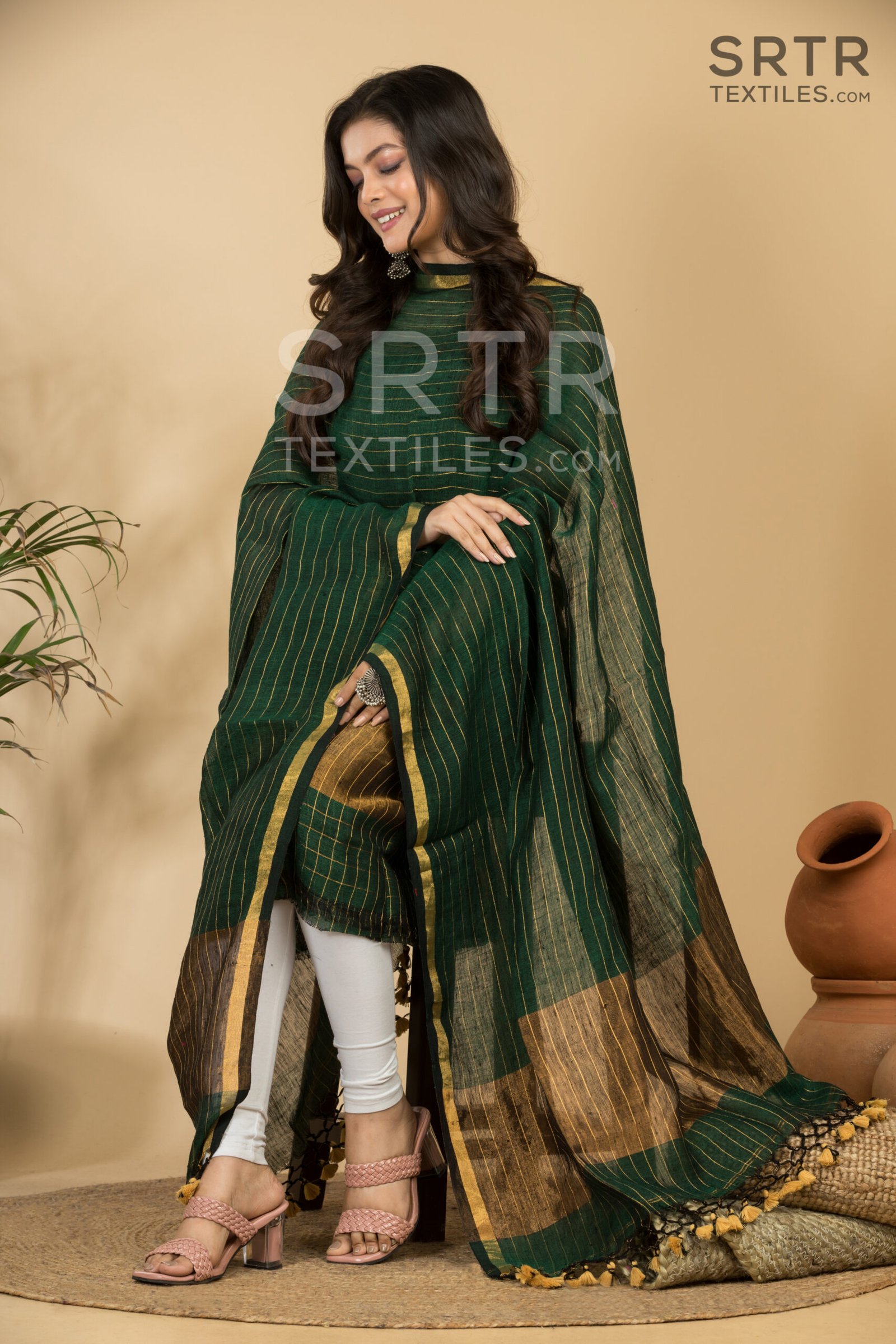 Pure Linen Unstitched Jamdani Suit – Elegant 2-Piece Set - Image 2