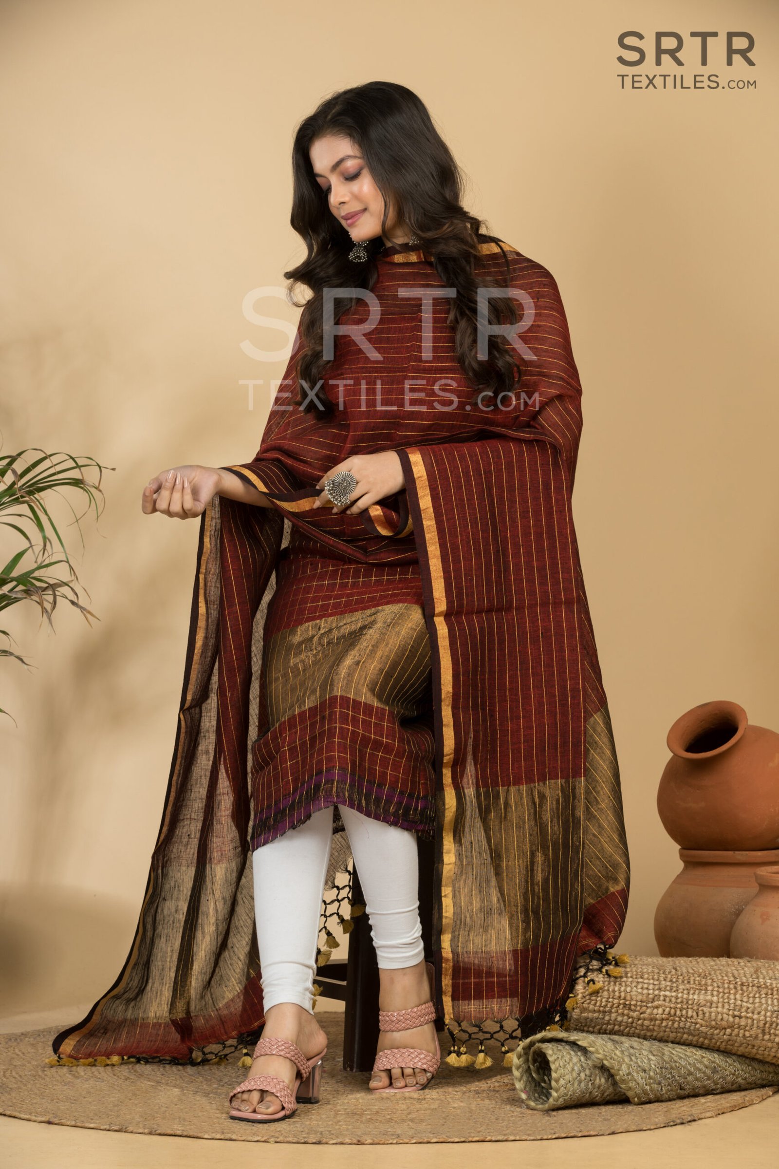 Pure Linen Unstitched Jamdani Suit – Elegant 2-Piece Set - Image 4