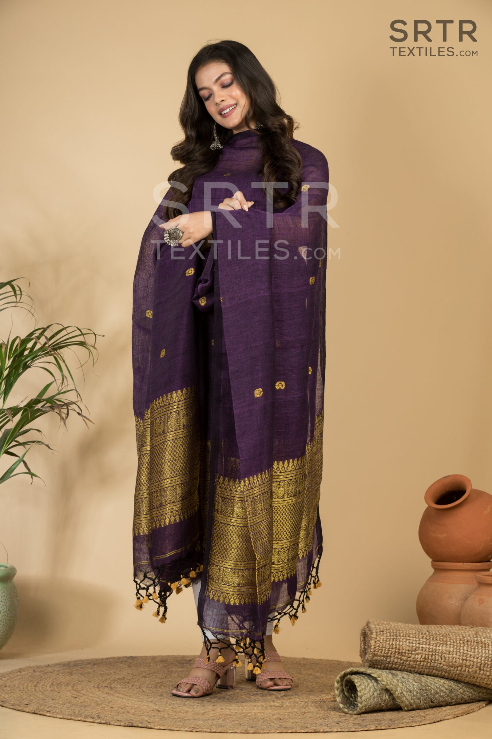 Pure Linen Unstitched Jamdani Suit – Elegant 2-Piece Set - Image 3