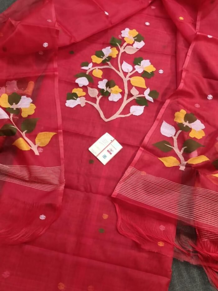 Muslin Jamdani Suit (UNSTITCHED) – Elegant 2-Piece Set