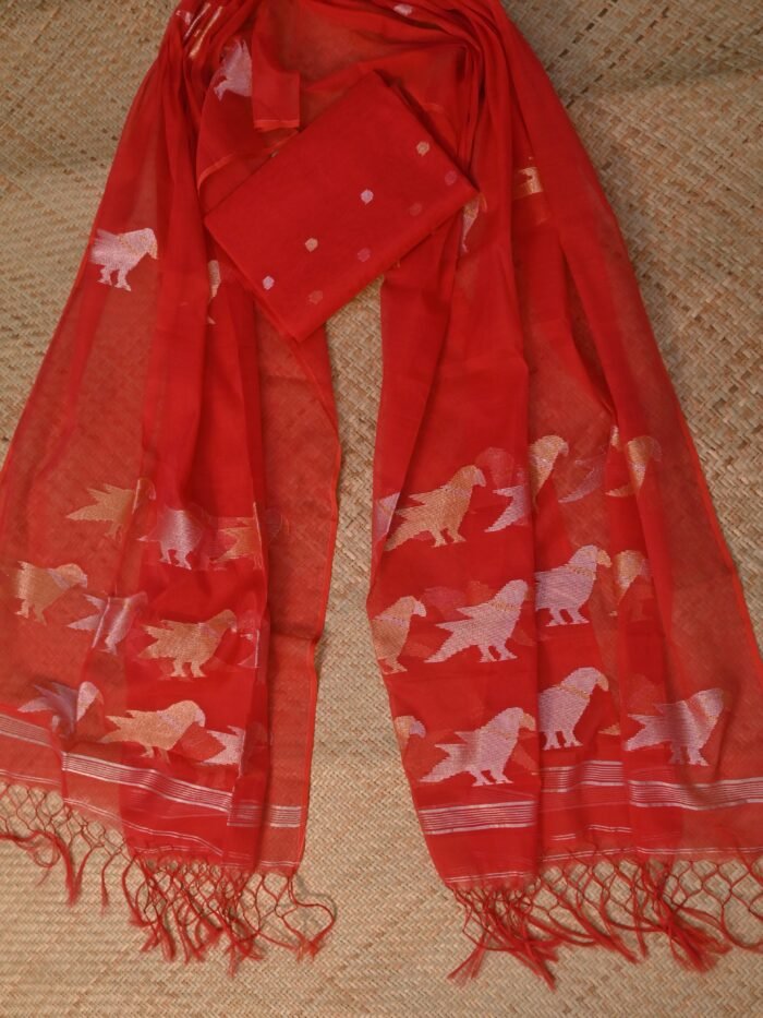 Muslin Jamdani Suit (UNSTITCHED) – Elegant 2-Piece Set