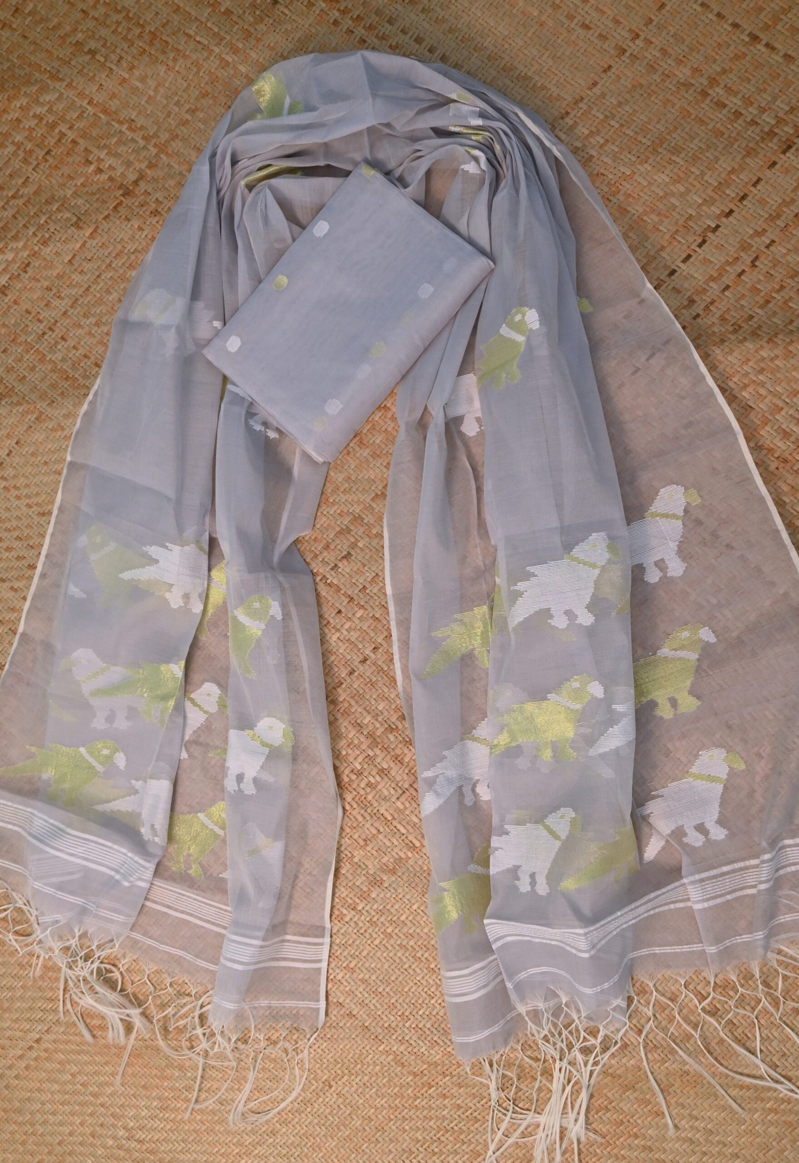 Muslin Jamdani Suit (UNSTITCHED) – Elegant 2-Piece Set