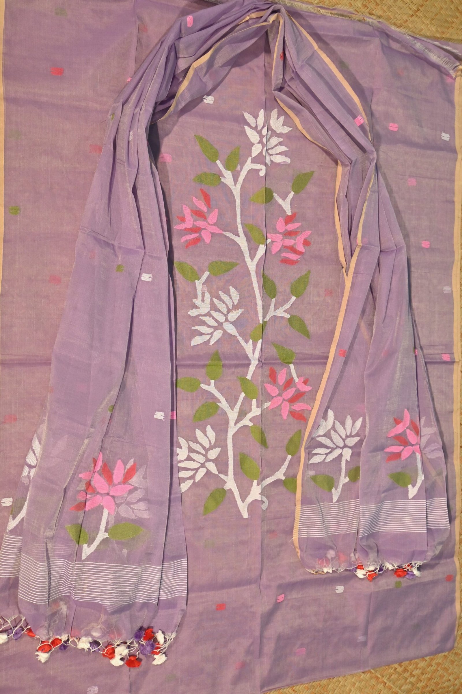 Muslin Jamdani Suit – 2-Piece Elegance