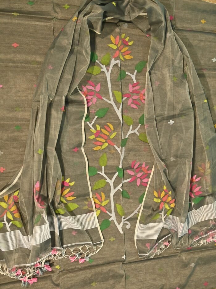 Muslin Jamdani Suit (UNSTITCHED) – Elegant 2-Piece Set