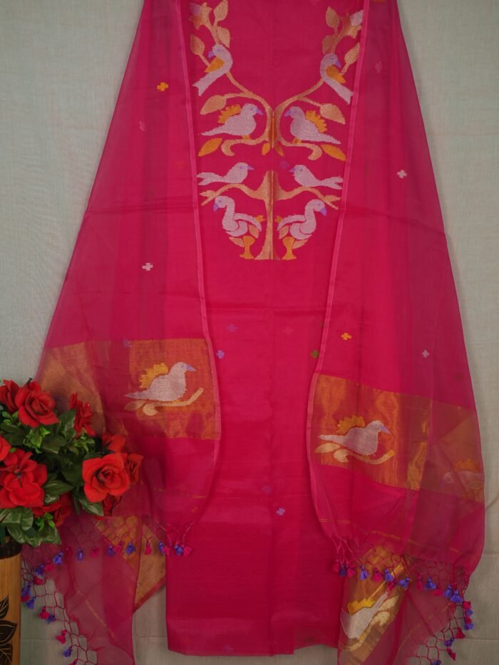 Muslin Jamdani Suit (UNSTITCHED) – Elegant 2-Piece Set