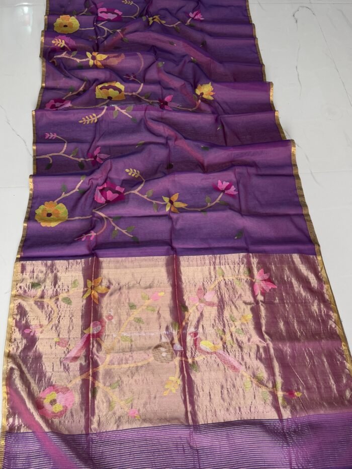 Handwoven Muslin Jamdani Saree with Blouse Piece