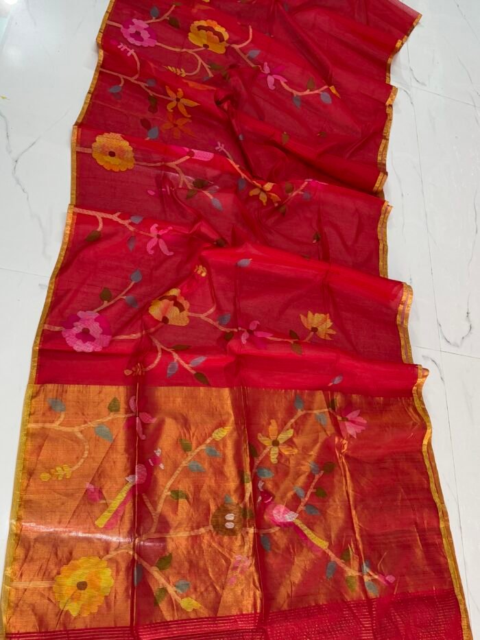 Handwoven Muslin Jamdani Saree with Blouse Piece