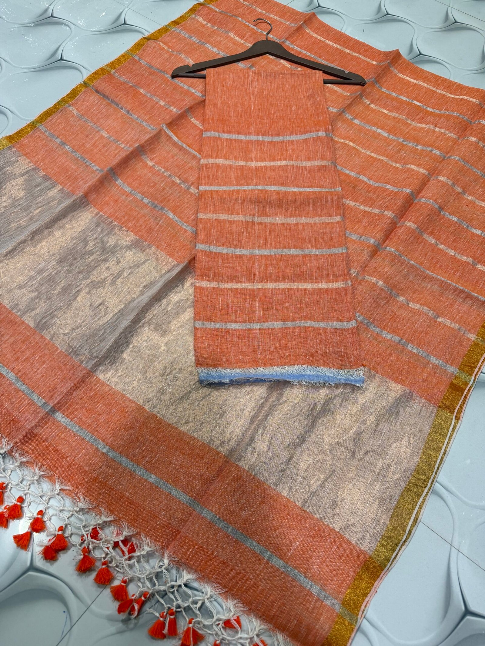 Pure Linen Jamdani Top & Dupatta Set – Elegant 2 Piece
