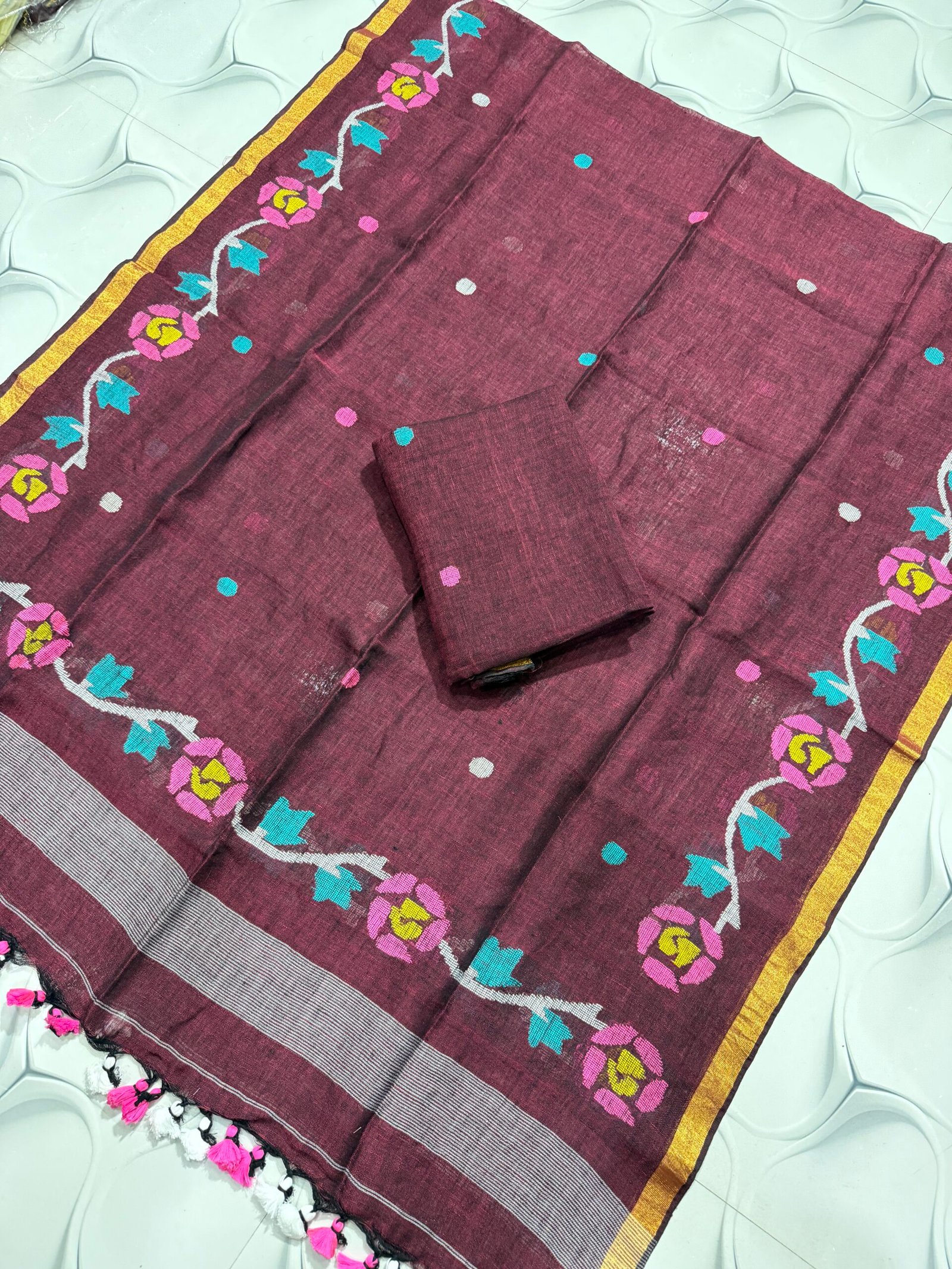 Floral Vine Linen Top & Dupatta Set (Unstitched) – Elegant 2 Piece