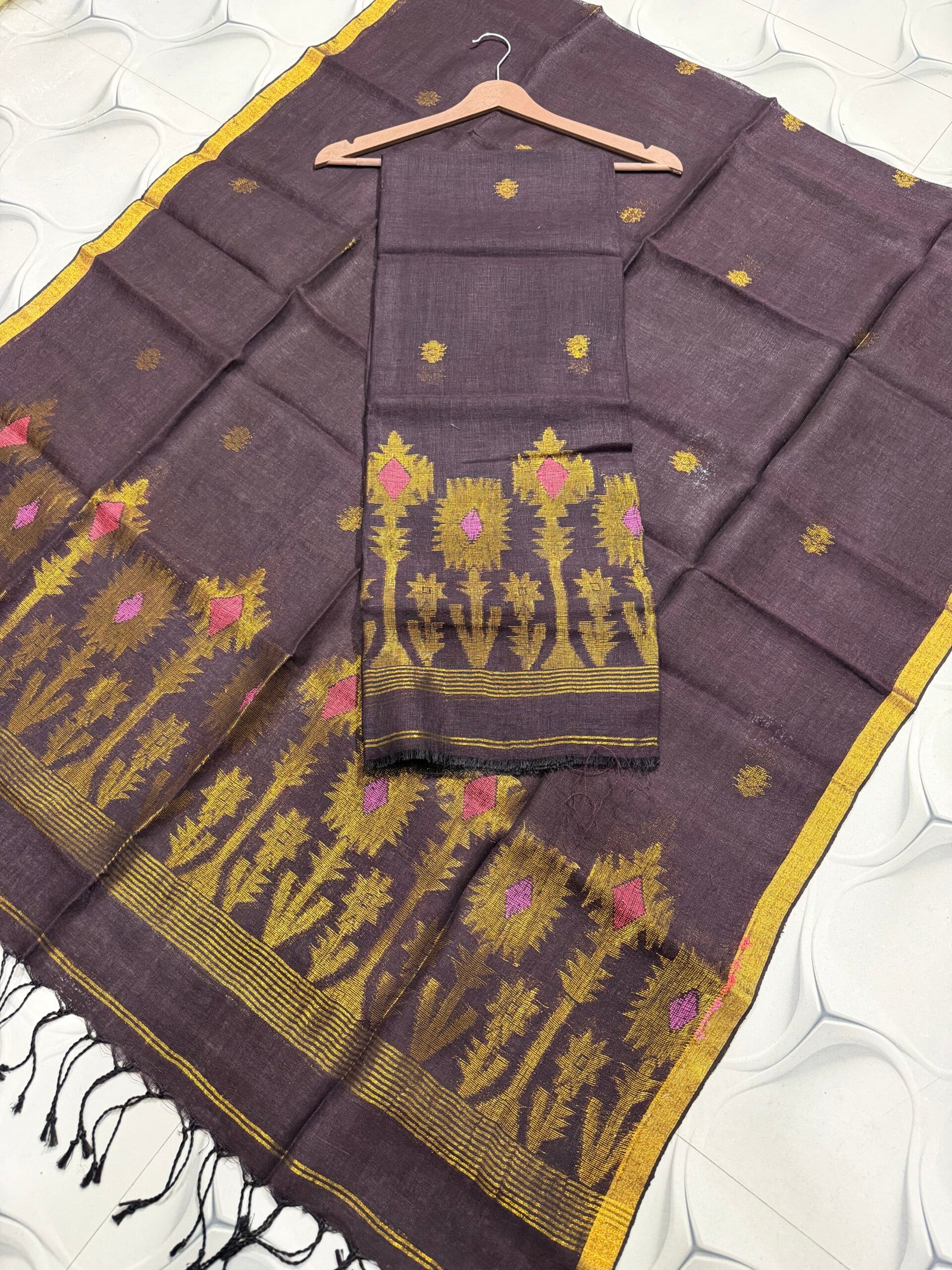 Pure Linen Jamdani Top & Dupatta Set – Elegant 2 Piece