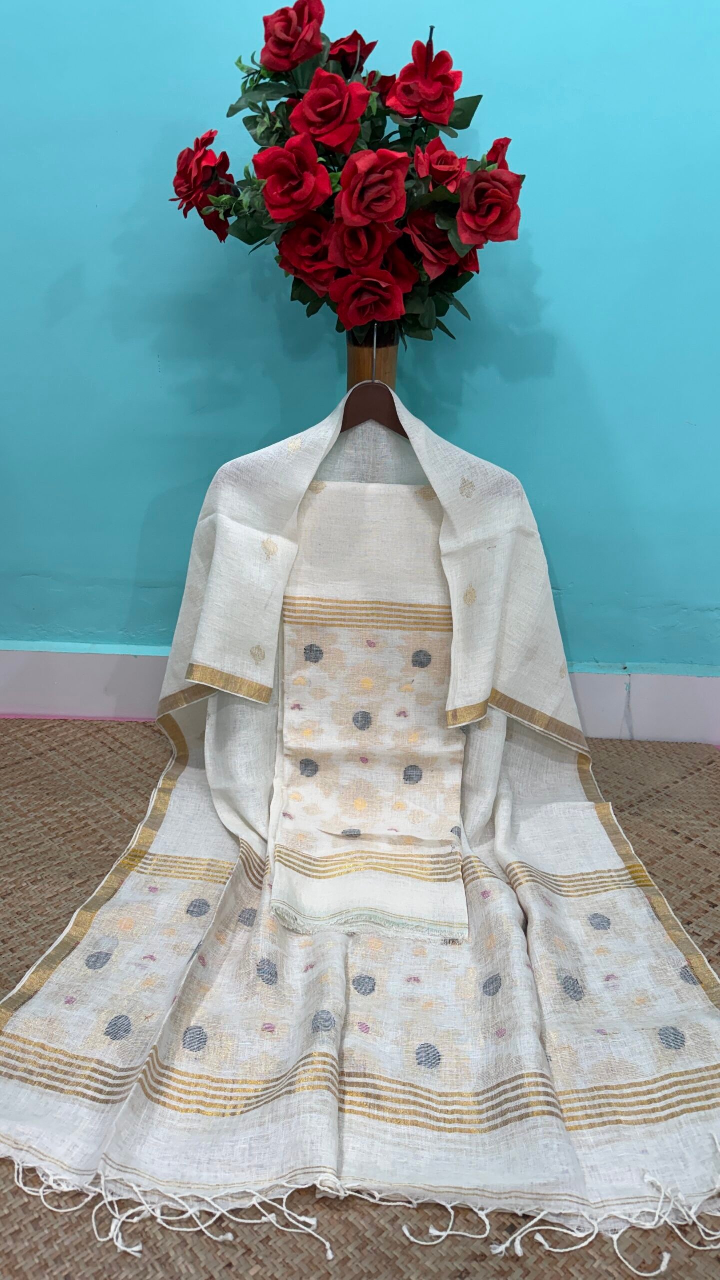 Pure Linen Top & Dupatta Set with Woven Buti Work (2-Piece)