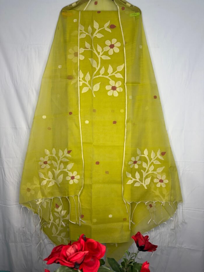 Muslin Jamdani Suit (Unstitched) – Elegant 2-Piece Set