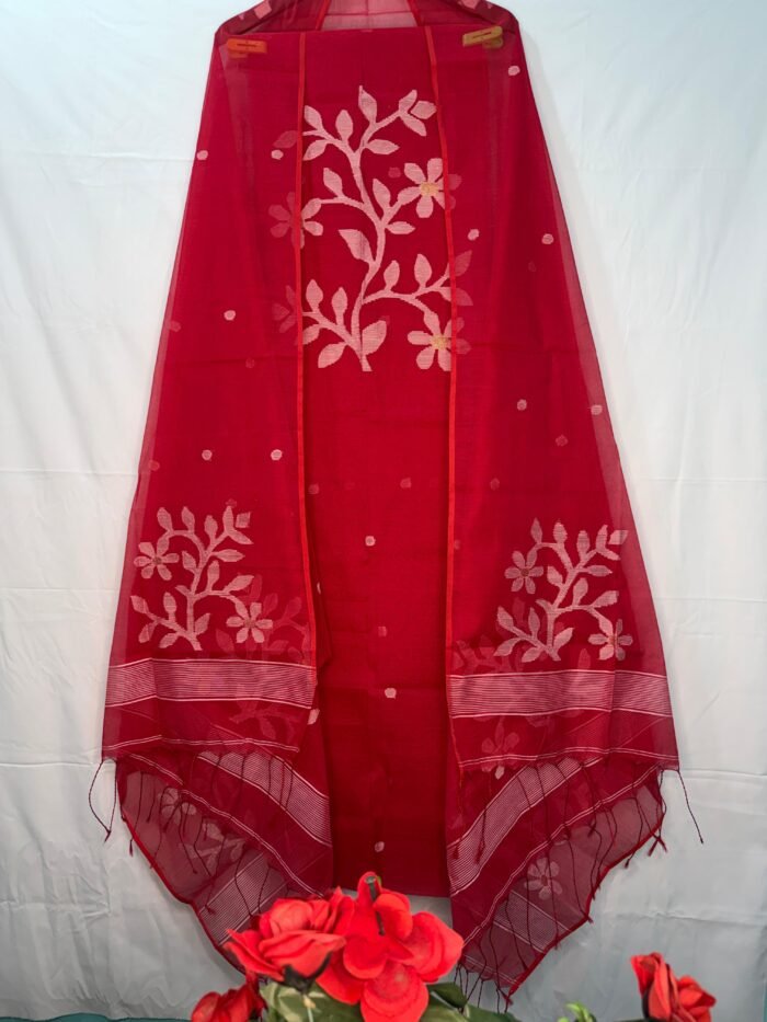 Muslin Jamdani Suit (Unstitched) – Elegant 2-Piece Set