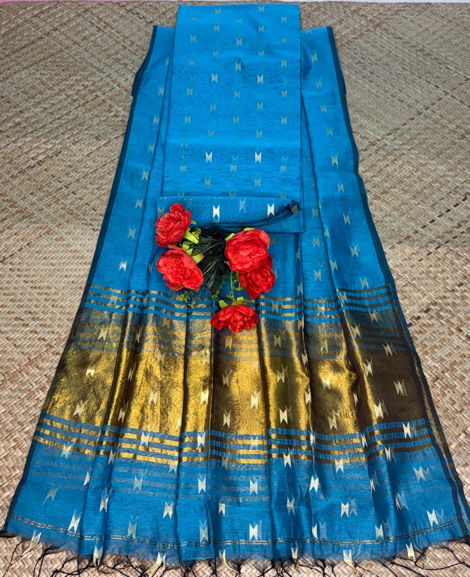 Maheshwari Handloom Top & Dupatta Set (Unstitched)
