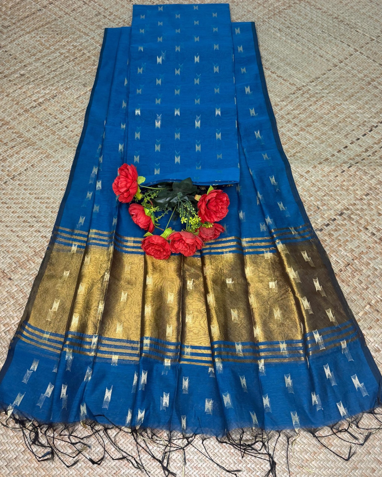 Maheshwari Handloom Top & Dupatta Set (Unstitched)