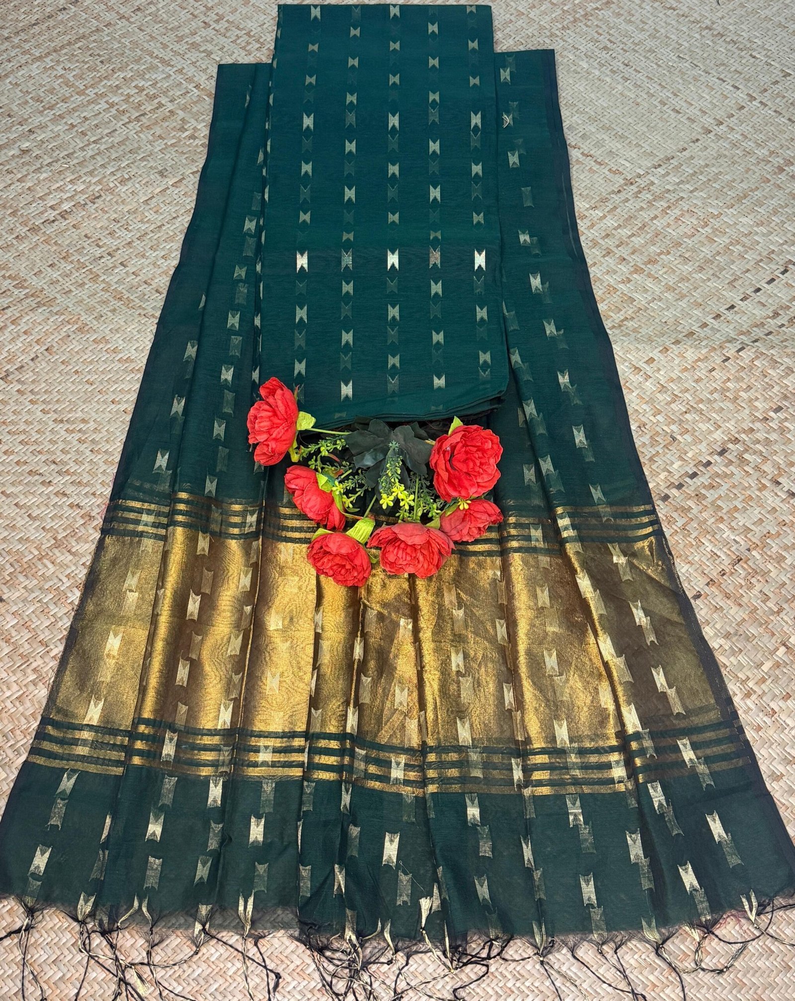 Maheshwari Handloom Top & Dupatta Set (Unstitched)