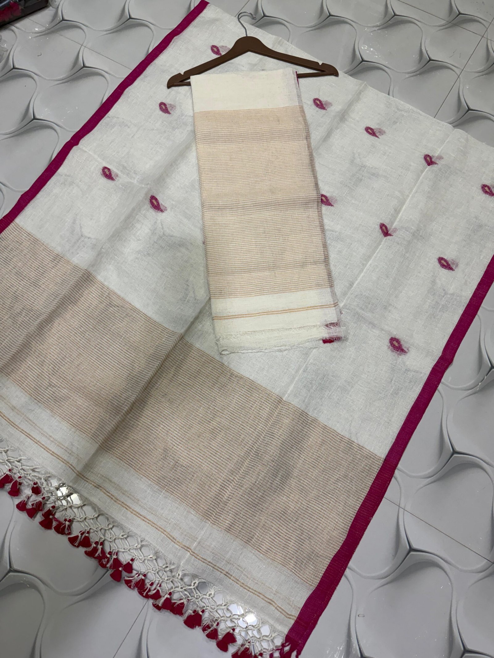 Classic Linen Paithani Top & Dupatta Set
