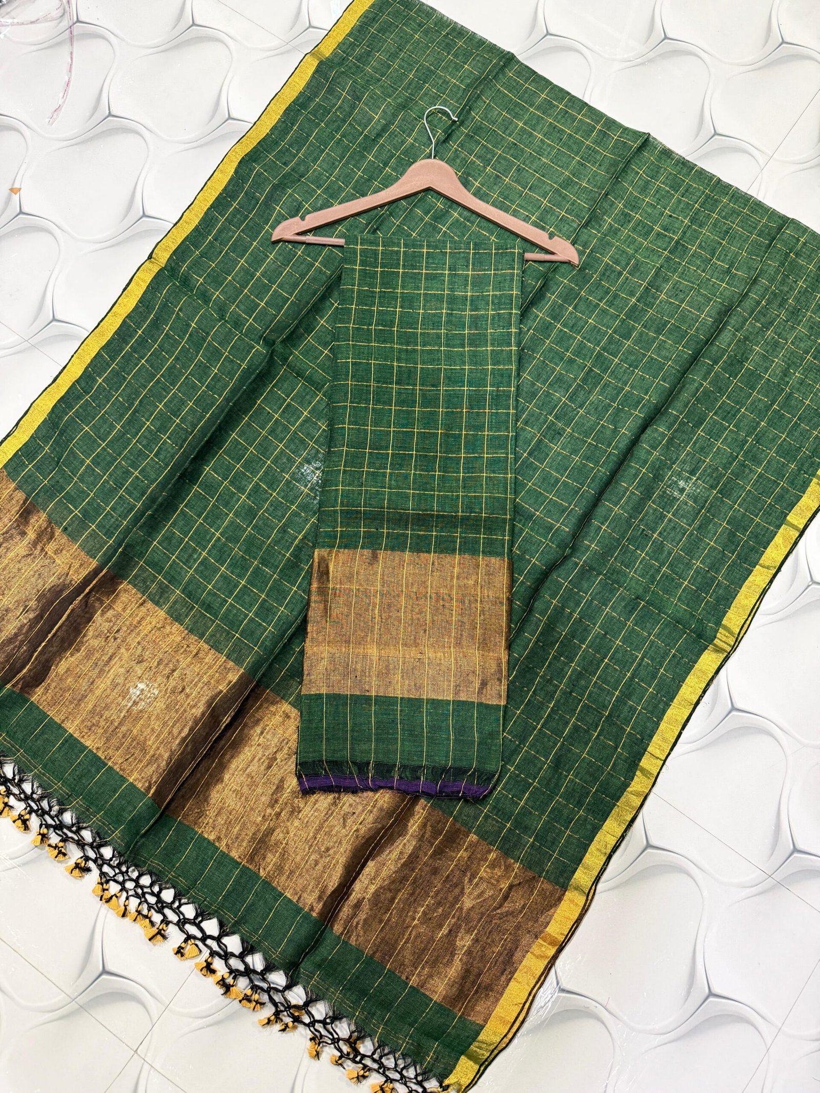 Elegant Linen Check Unstitched Top & Dupatta Set