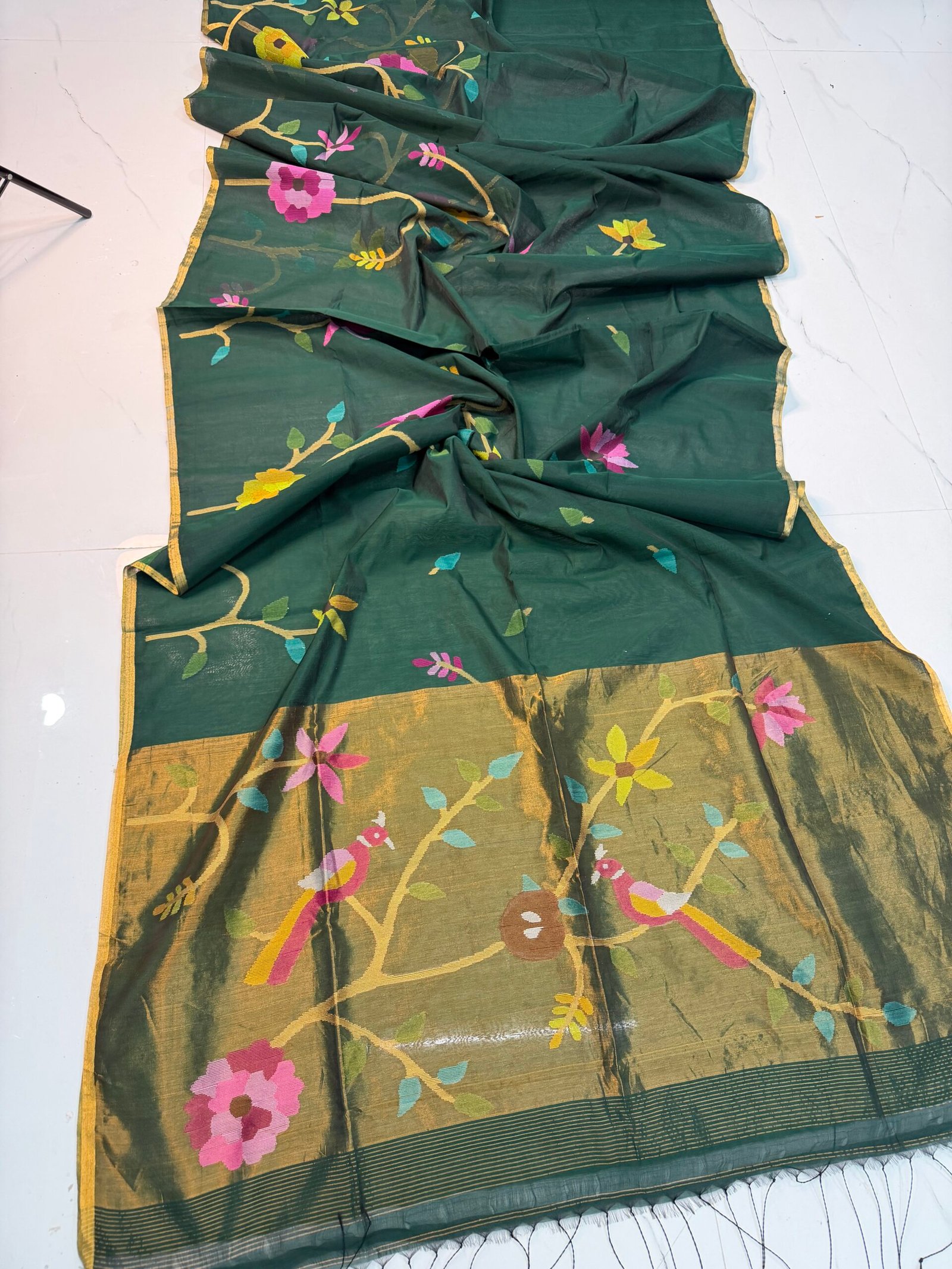 Premium Handwoven Muslin Jamdani Saree with Floral & Avian Motifs