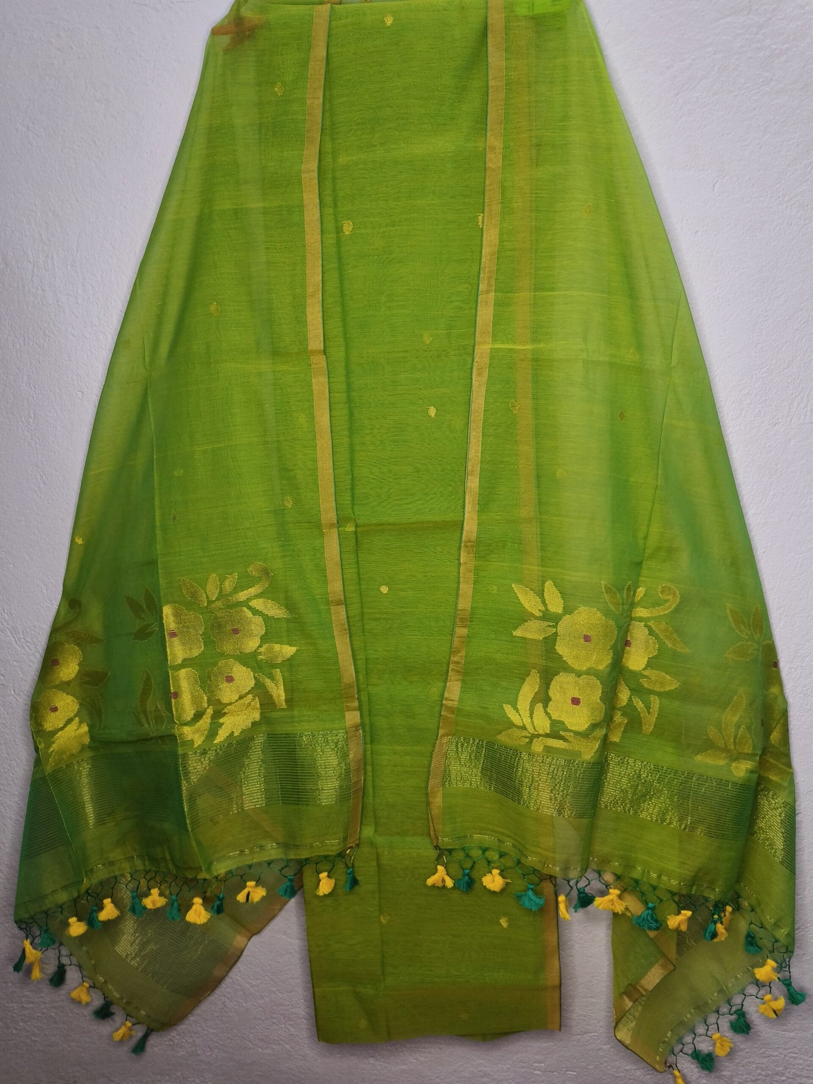 Elegant Muslin Weaving Top & Dupatta Set (Unstitched)