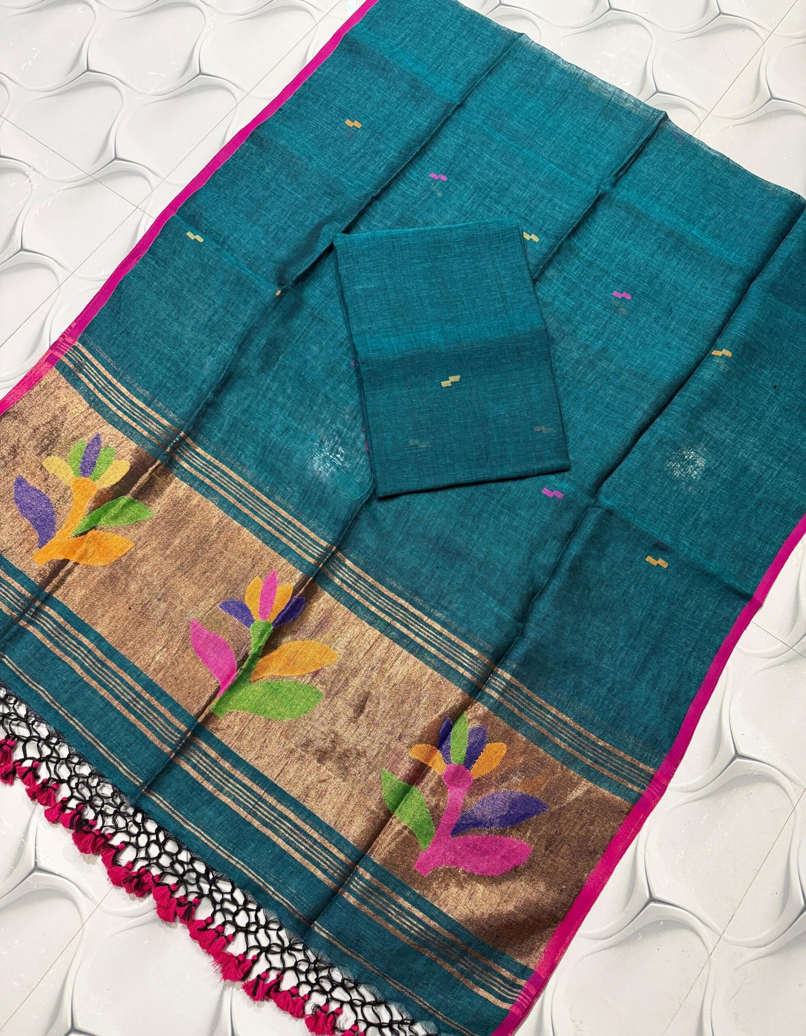 Premium Linen Unstitched Suite with Traditional Paithani-Style