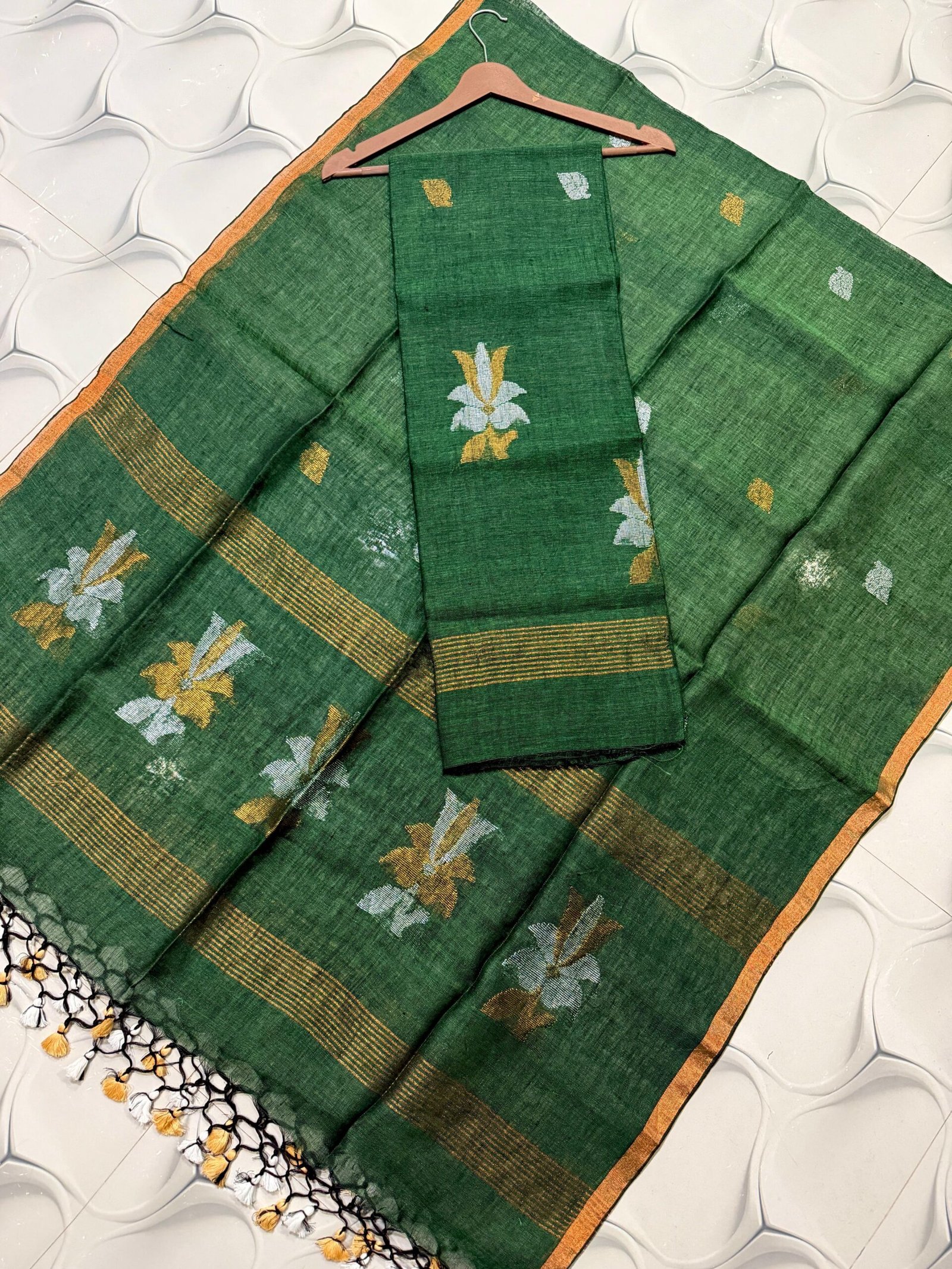 Premium Linen Unstitched Suite with Silver-Tone Floral Artistry & Zari Accents