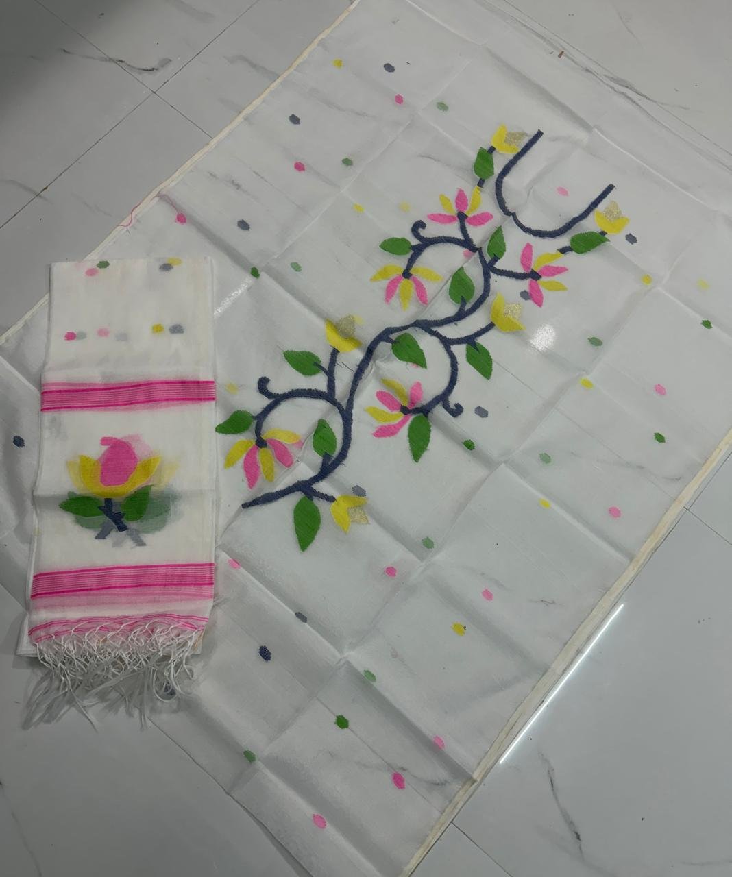 Premium Muslin Top & Dupatta Set with Jamdani Floral Vine Motifs