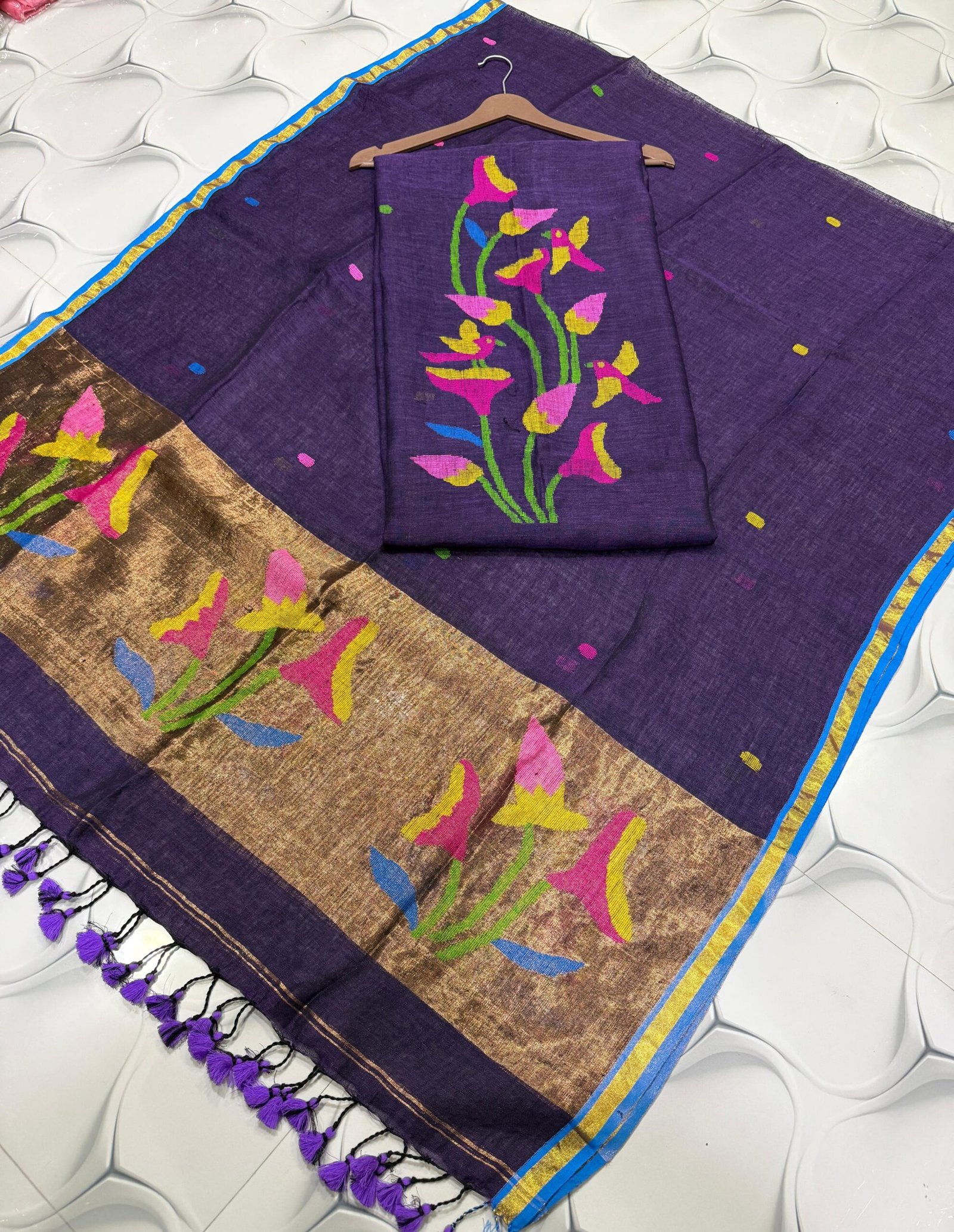 Premium Linen Paithani Top & Dupatta Set with Woven Zari Lotus Pallu